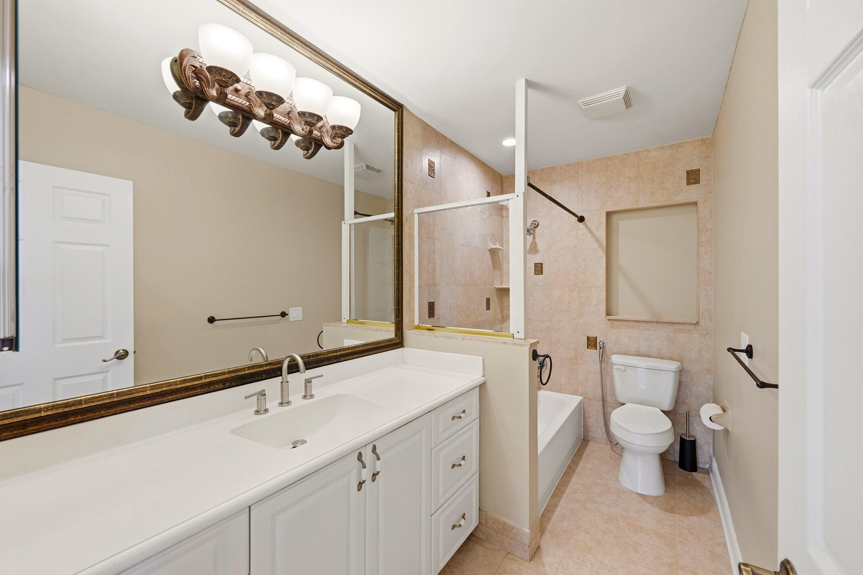 2811 NE 16th Street, Pompano Beach, FL 33062 — photo 37 of 54