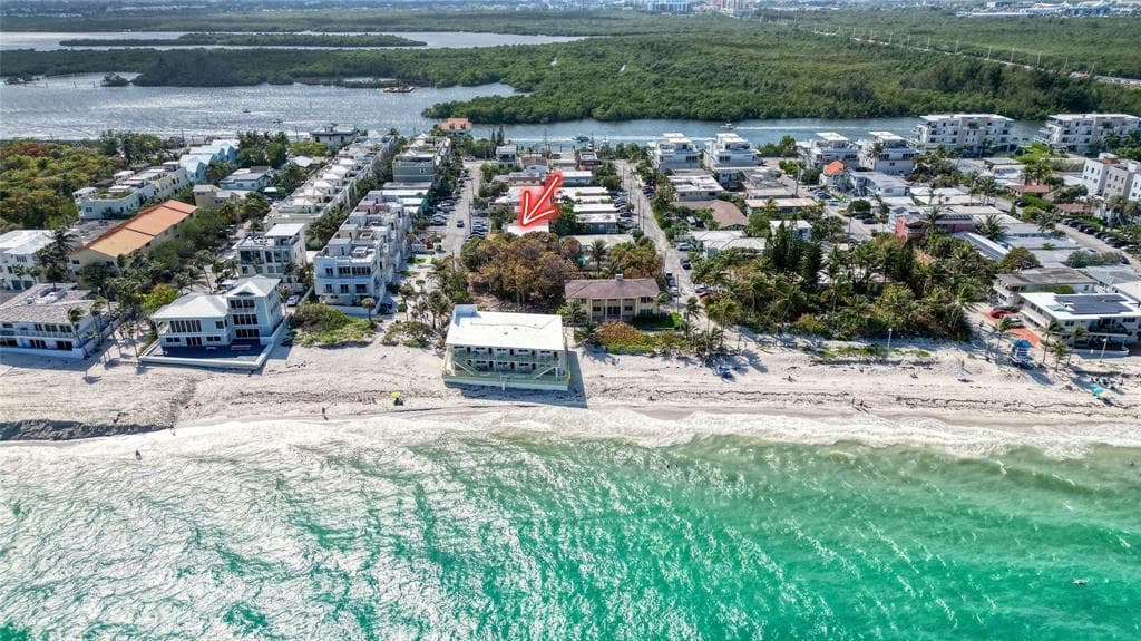 323 Elm Street 7, Hollywood, FL 33019 — photo 1 of 30