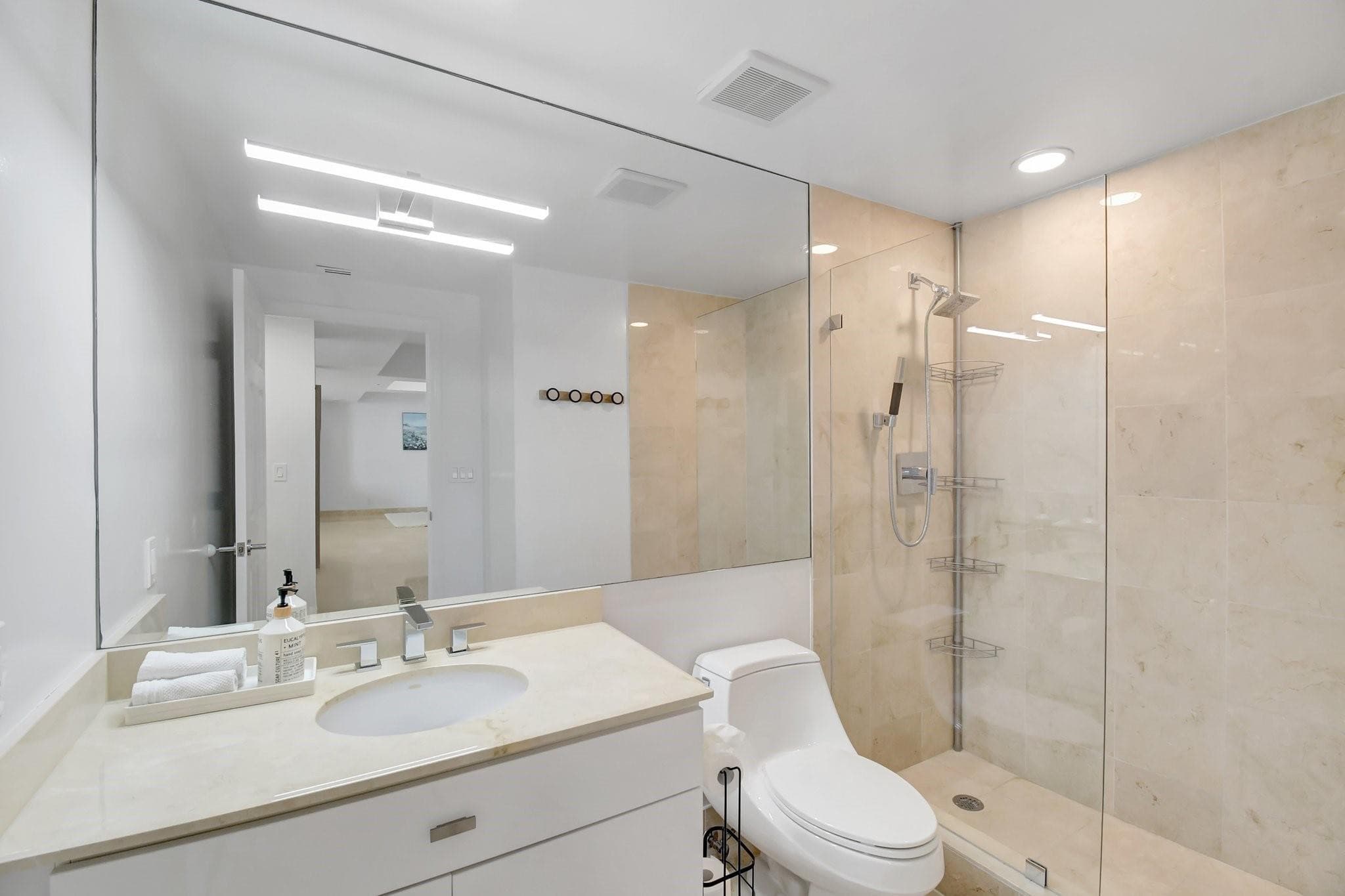 3100 N Ocean Boulevard N 1605, Fort Lauderdale, FL 33308 — photo 23 of 50