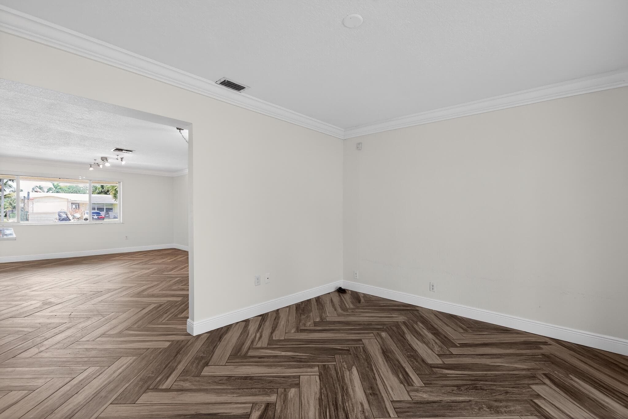 8580 NW 12th Street, Pembroke Pines, FL 33024 — photo 25 of 44