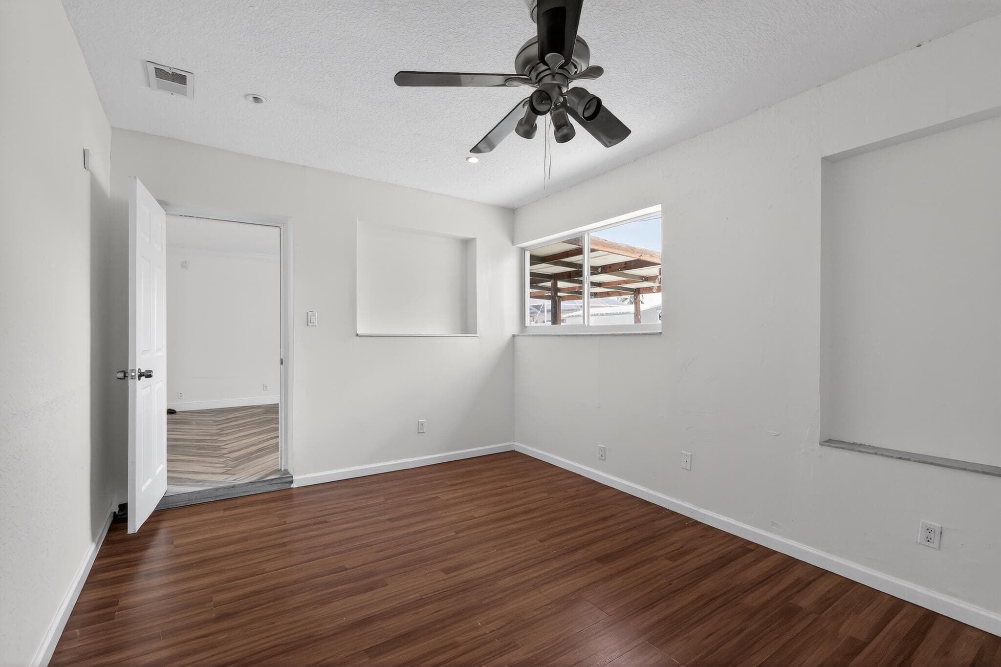 8580 NW 12th Street, Pembroke Pines, FL 33024 — photo 27 of 44