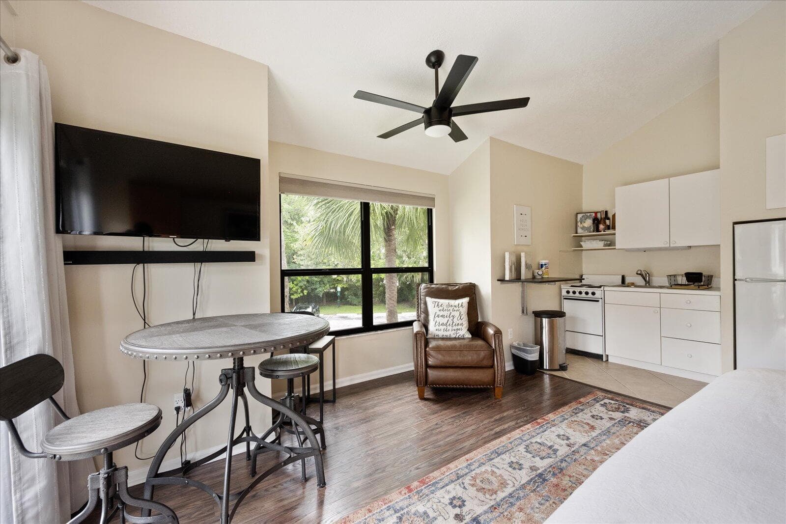 11863 Wimbledon Circle 539, Wellington, FL 33414 — photo 4 of 12