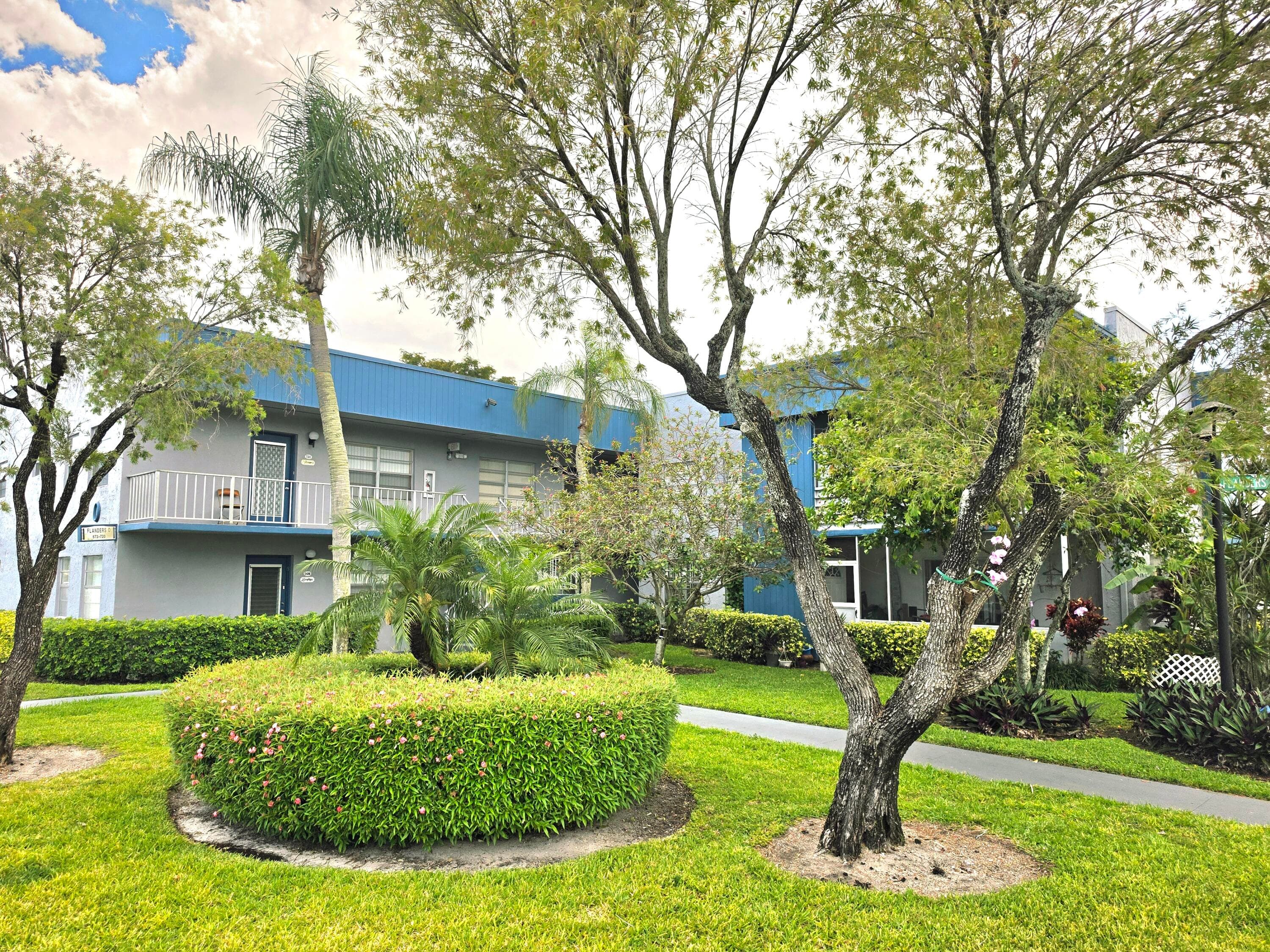 719 Flanders Drive O, Delray Beach, FL 33484 — photo 19 of 37
