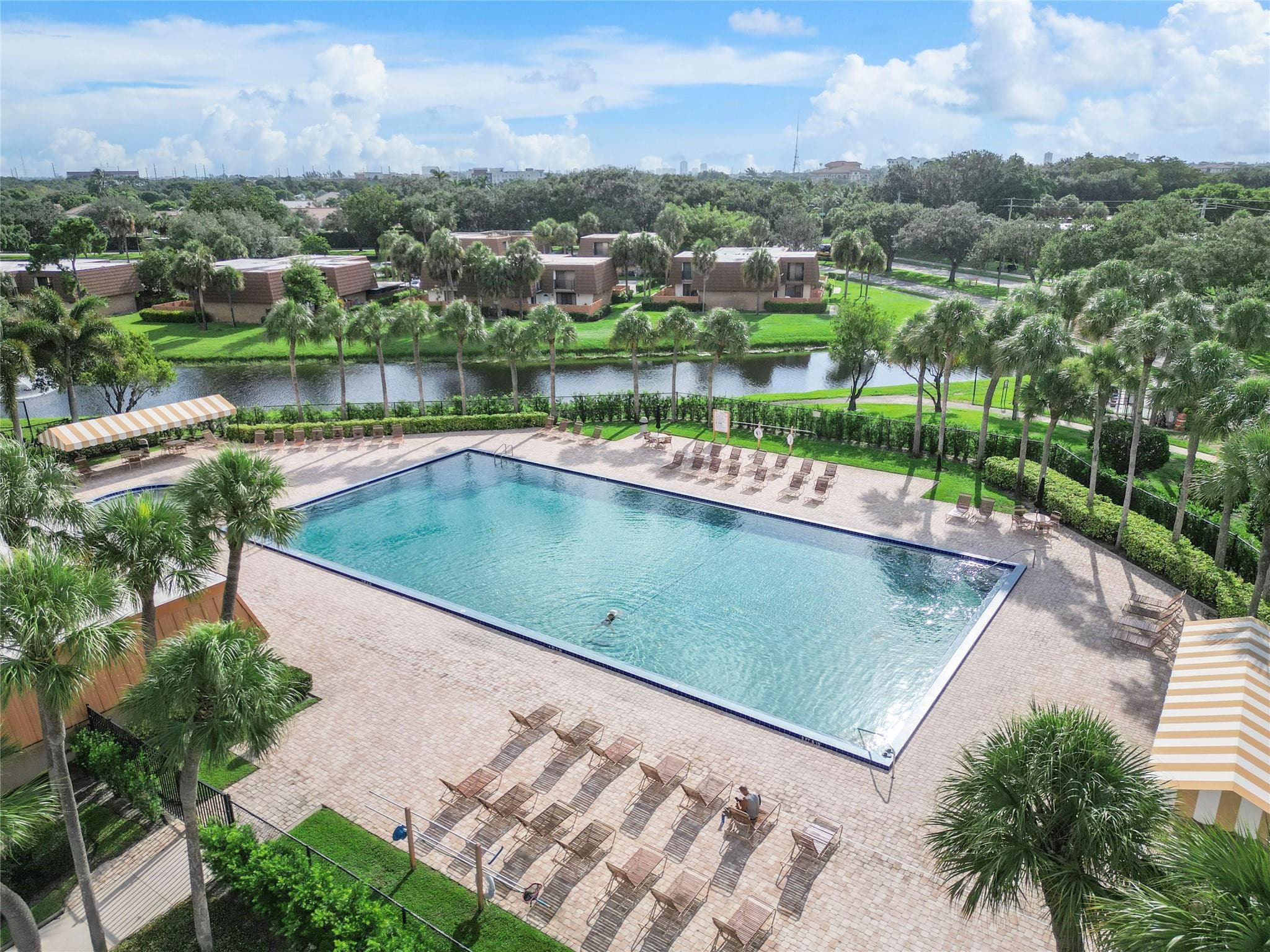 1017 10th Way, West Palm Beach, FL 33407 — photo 15 of 17