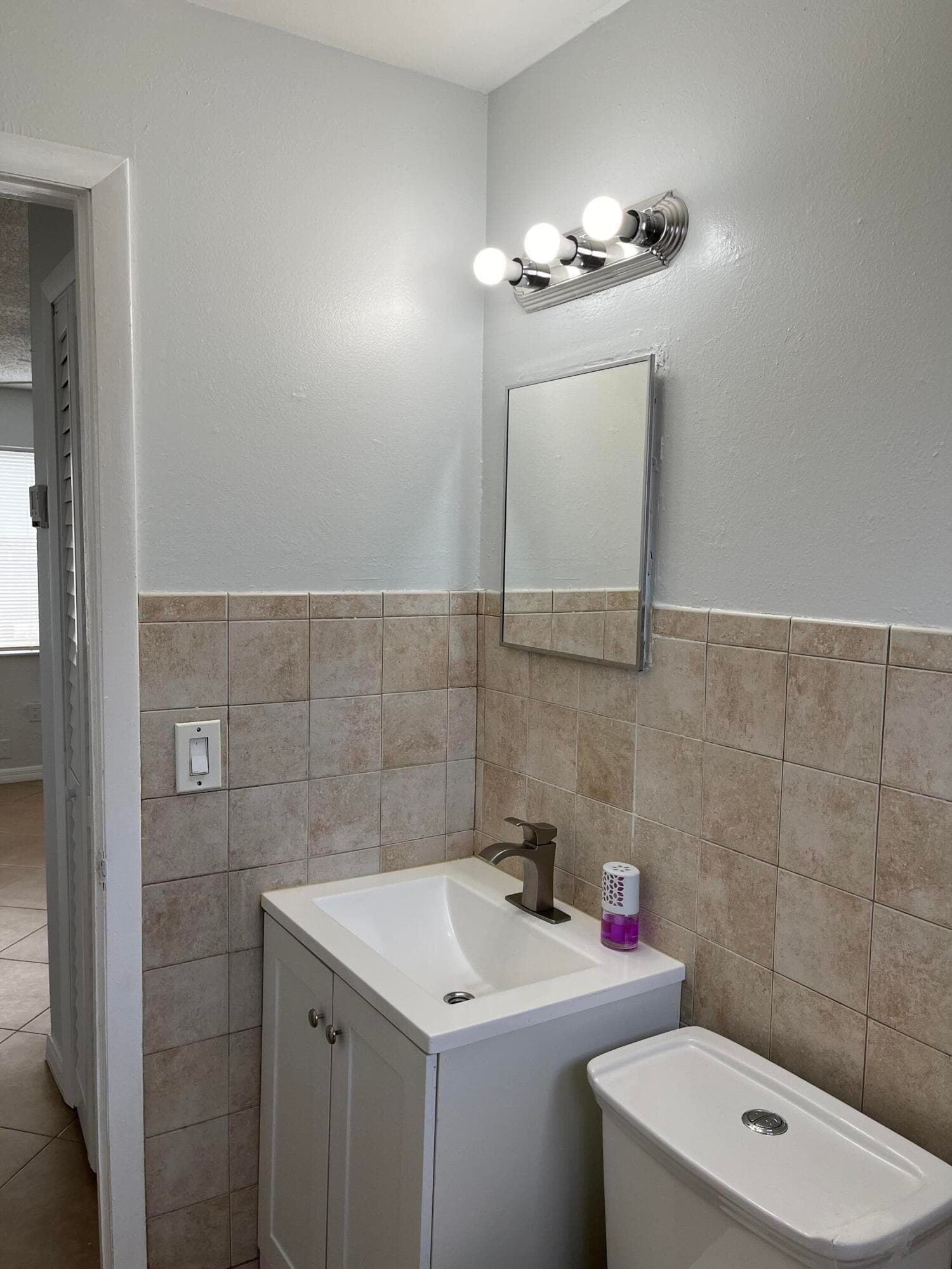 518 NW 10th Avenue, Boynton Beach, FL 33435 — photo 13 of 14