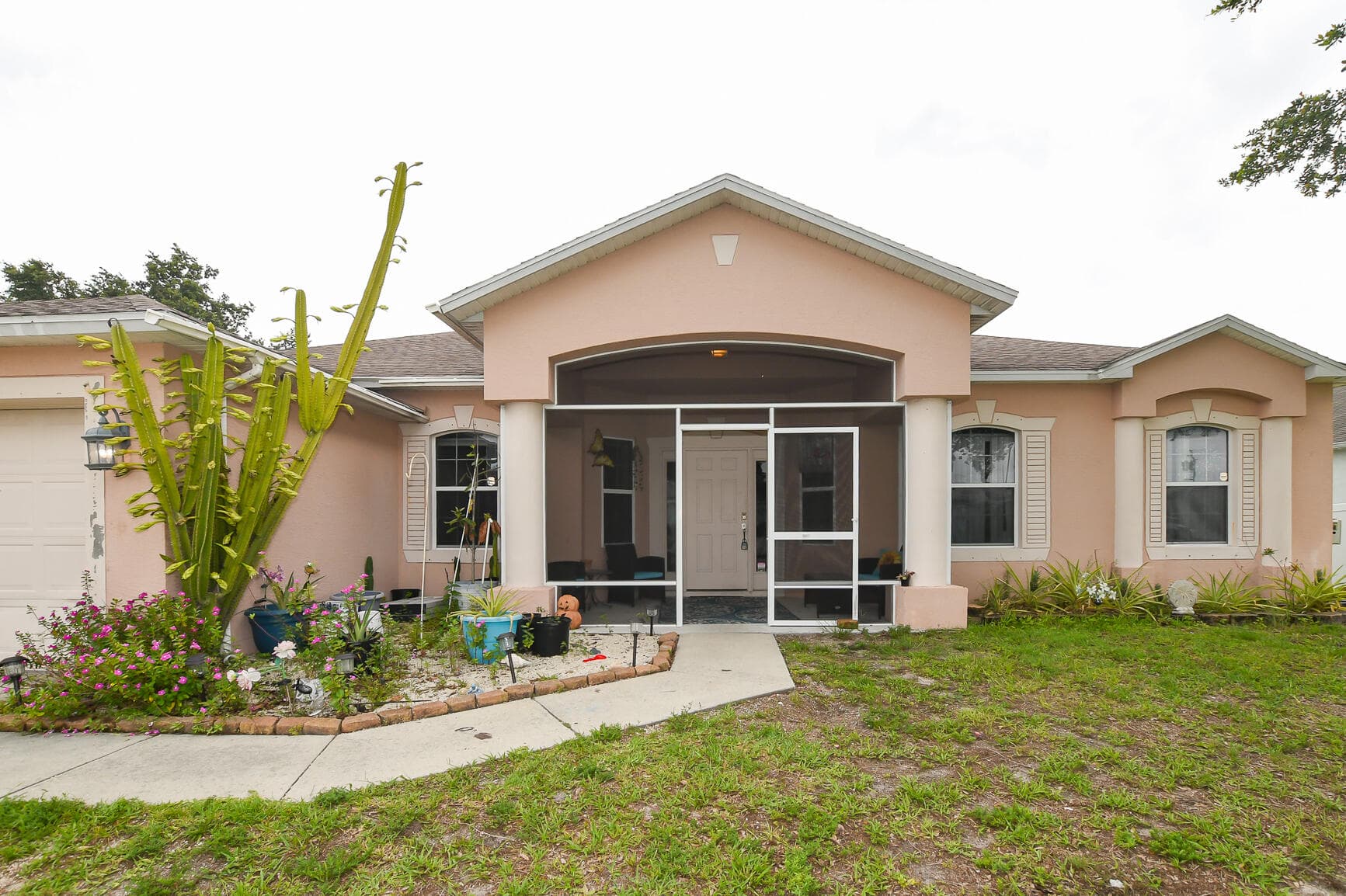 1441 SW Jacksonville Avenue, Port St. Lucie, FL 34953 — photo 5 of 37