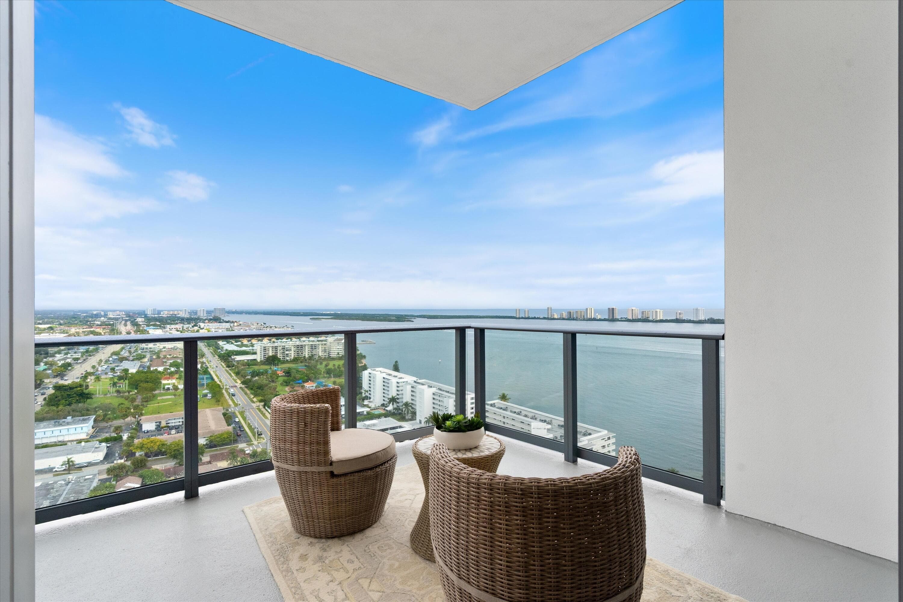 220 Lake Shore Drive 2305, Lake Park, FL 33403 — photo 22 of 63