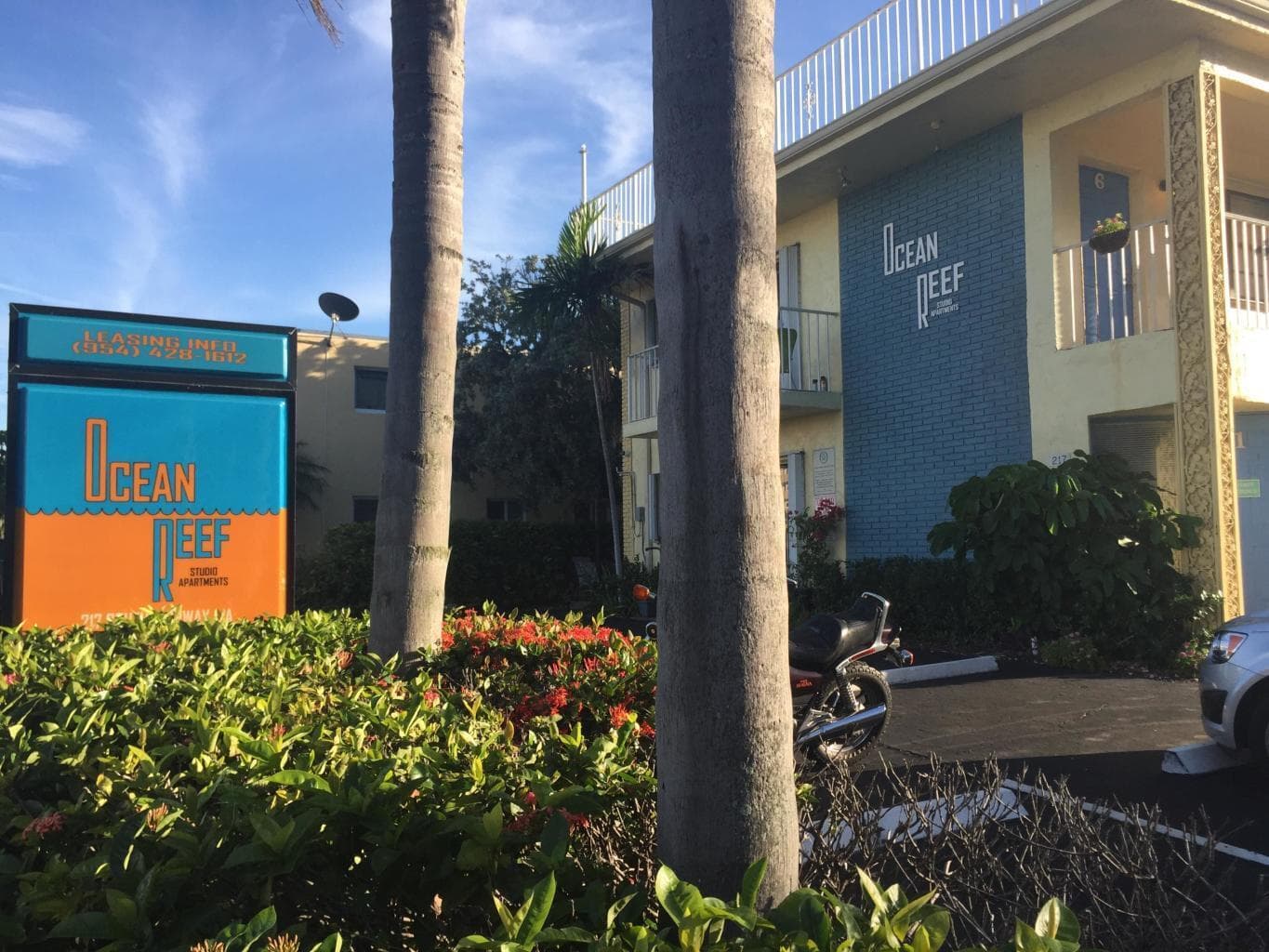 217 SE 20th Avenue 8, Deerfield Beach, FL 33441 — photo 1 of 15