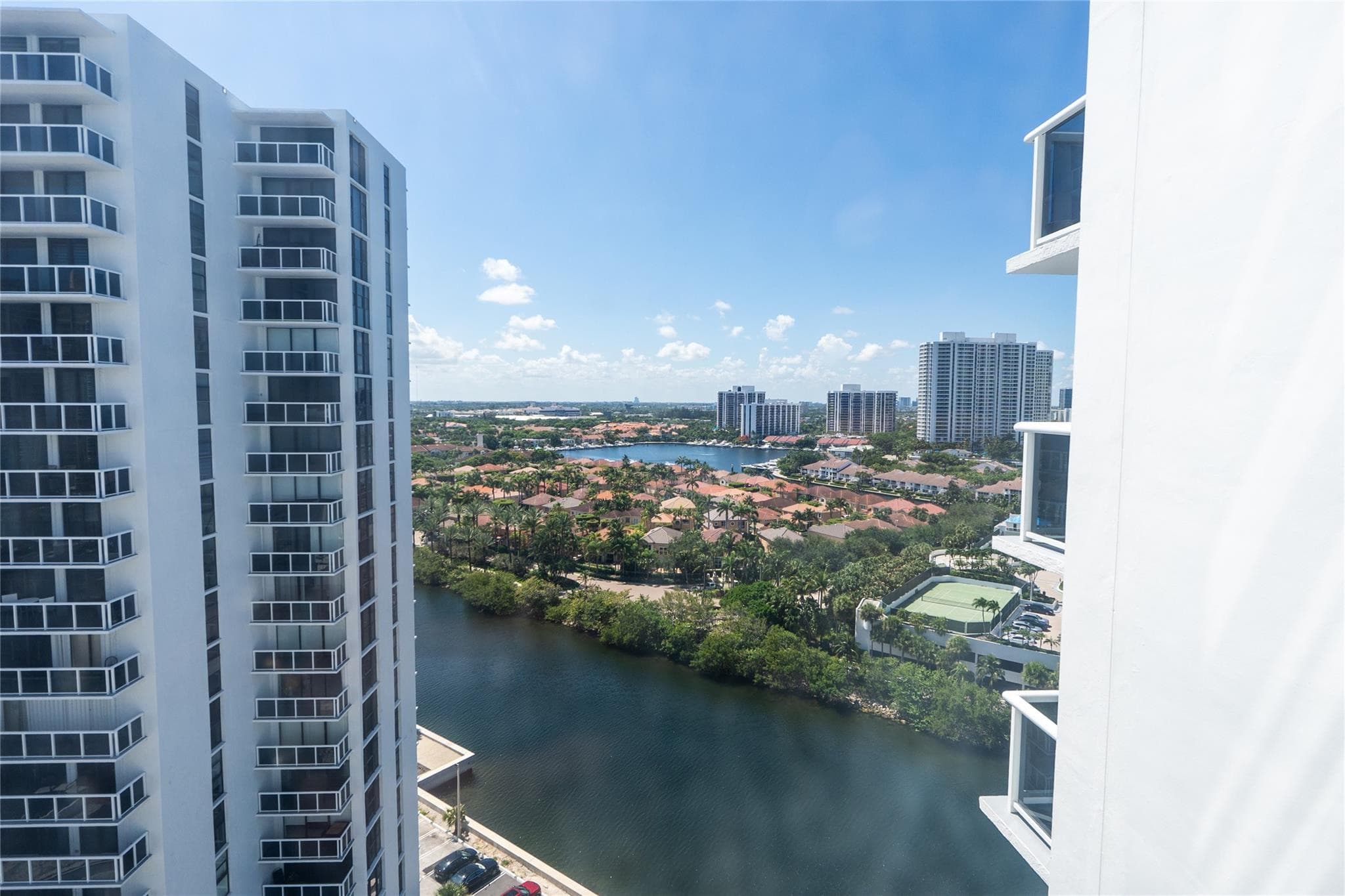 20515 E Country Club Drive 1848, Miami, FL 33180 — photo 24 of 28