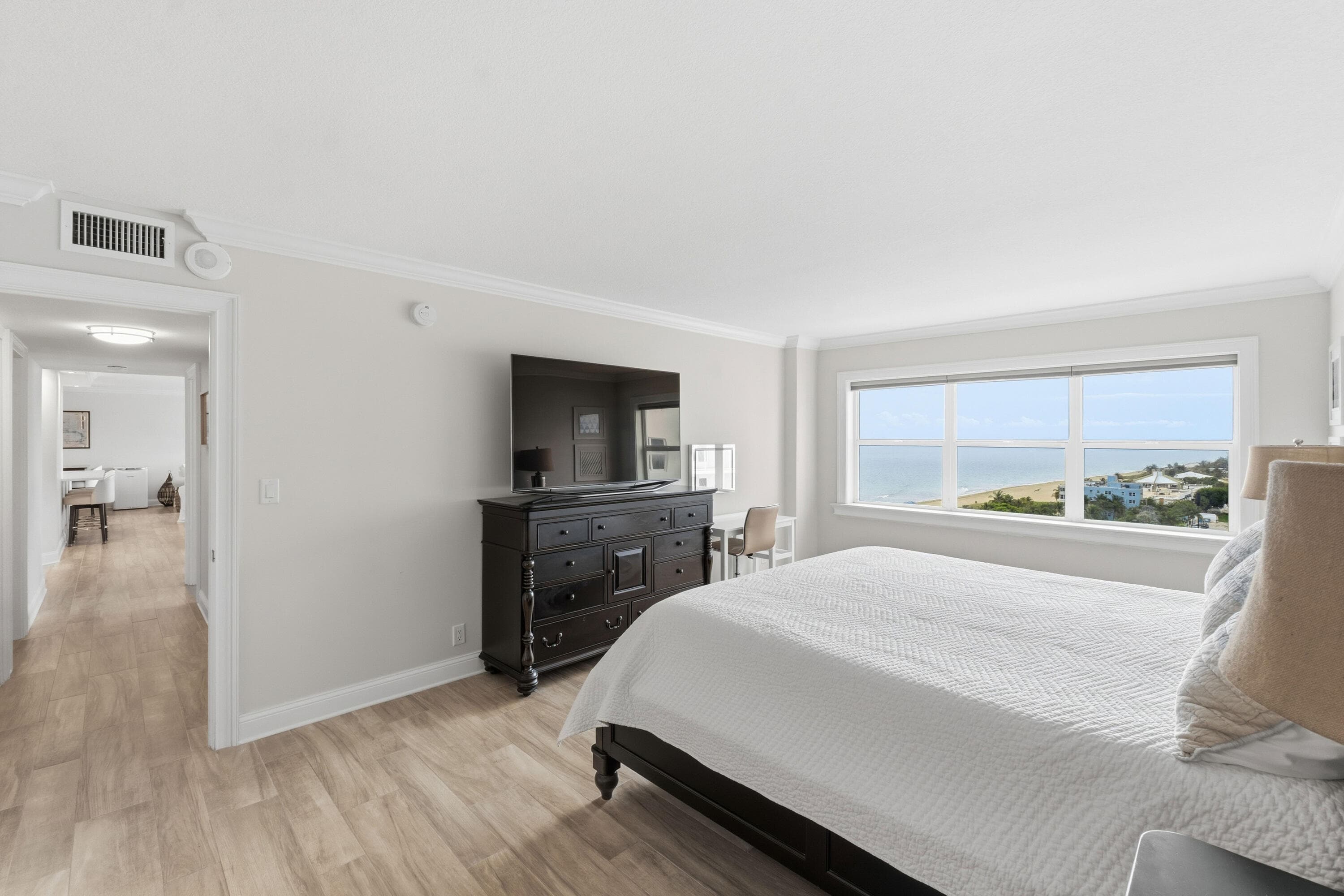 111 N Pompano Beach Boulevard 1408, Pompano Beach, FL 33062 — photo 17 of 43