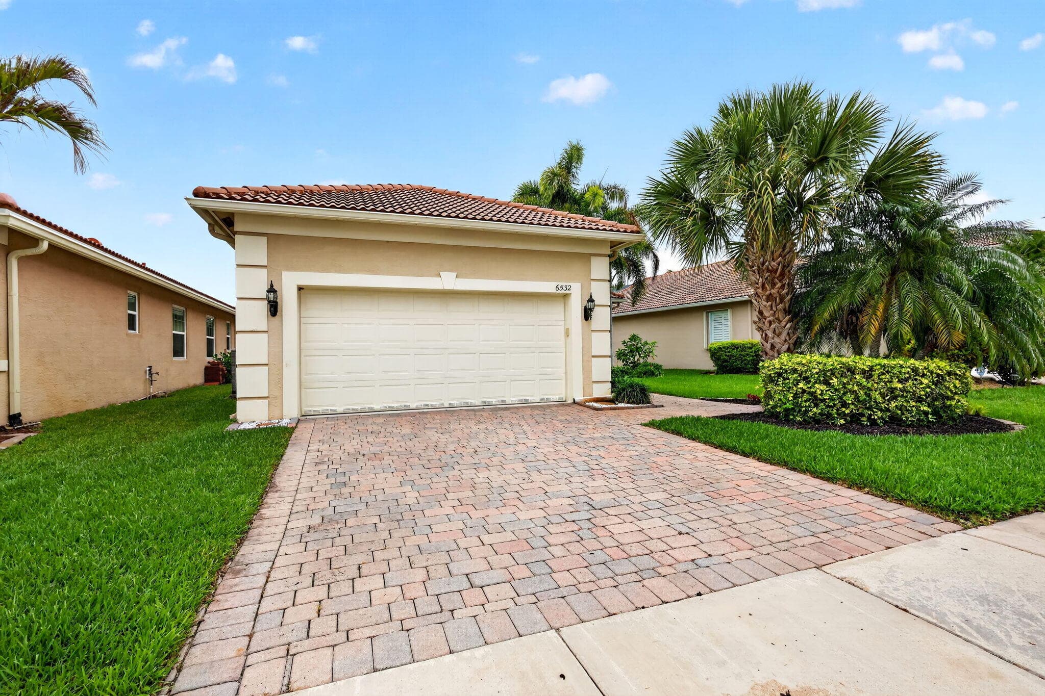 6532 SE Broadmoor Lane, Stuart, FL 34997 — photo 3 of 60