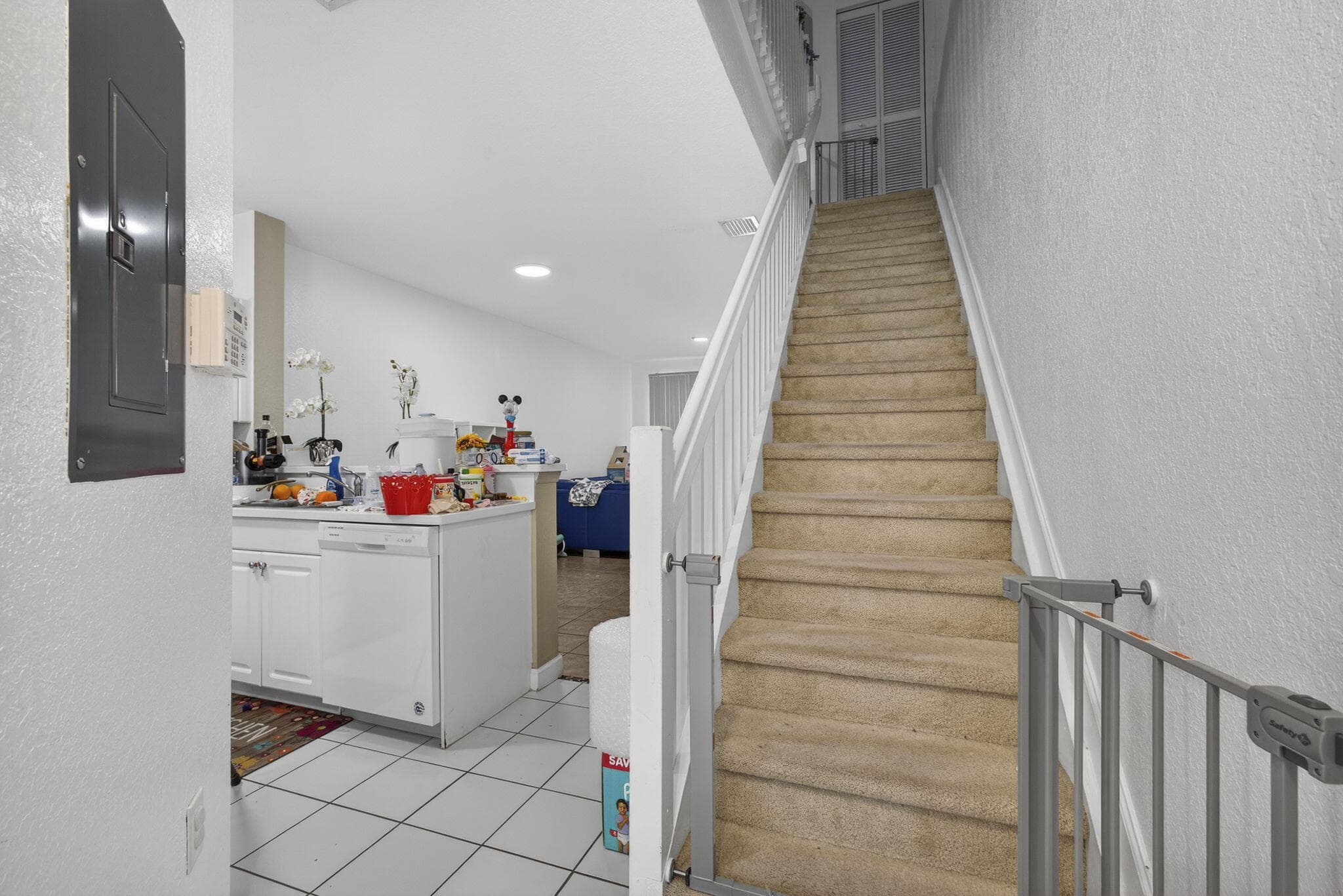 4147 Napoli Lake Drive, West Palm Beach, FL 33410 — photo 3 of 38