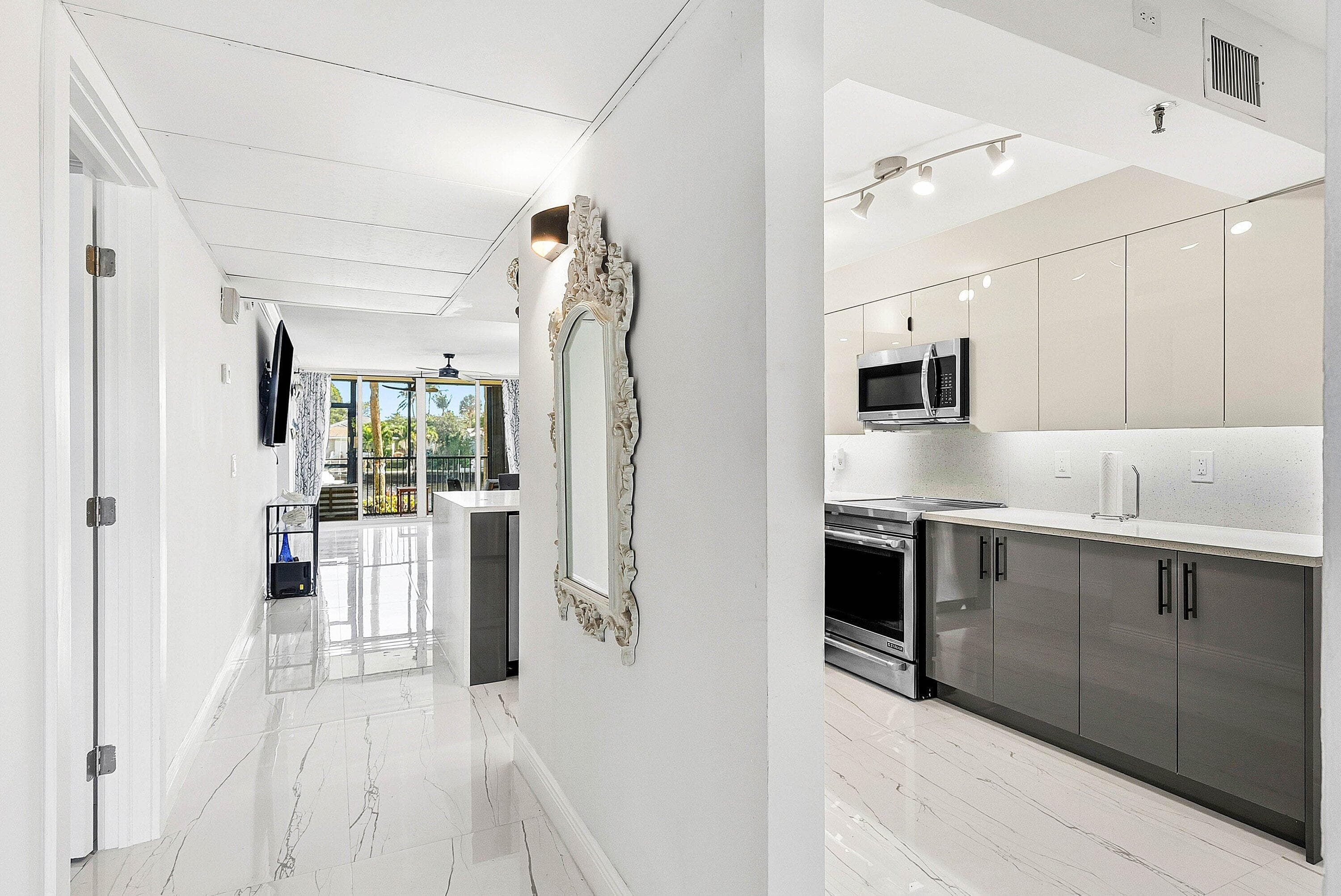 18 Royal Palm Way Way 109, Boca Raton, FL 33432 — photo 11 of 45