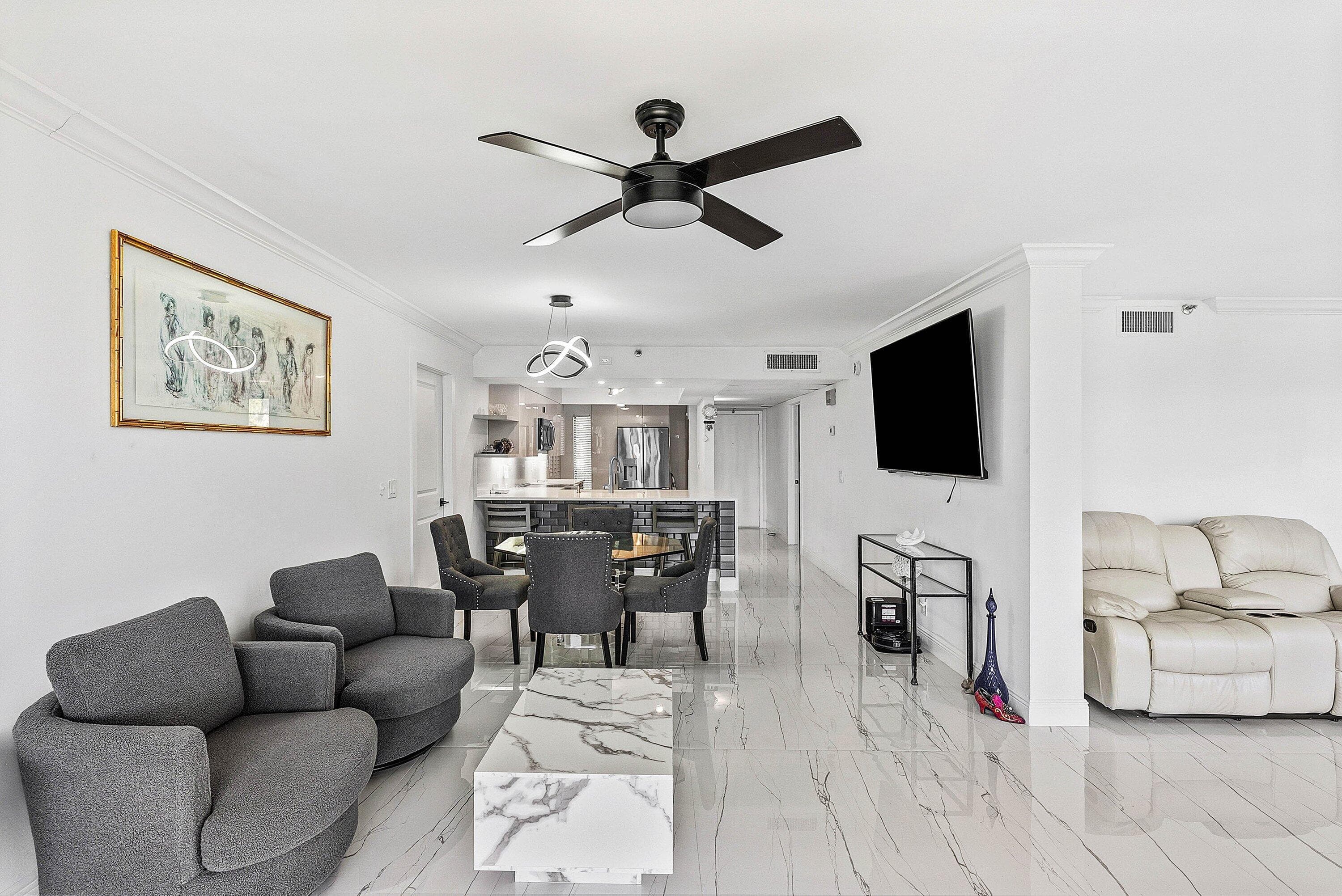 18 Royal Palm Way Way 109, Boca Raton, FL 33432 — photo 17 of 45