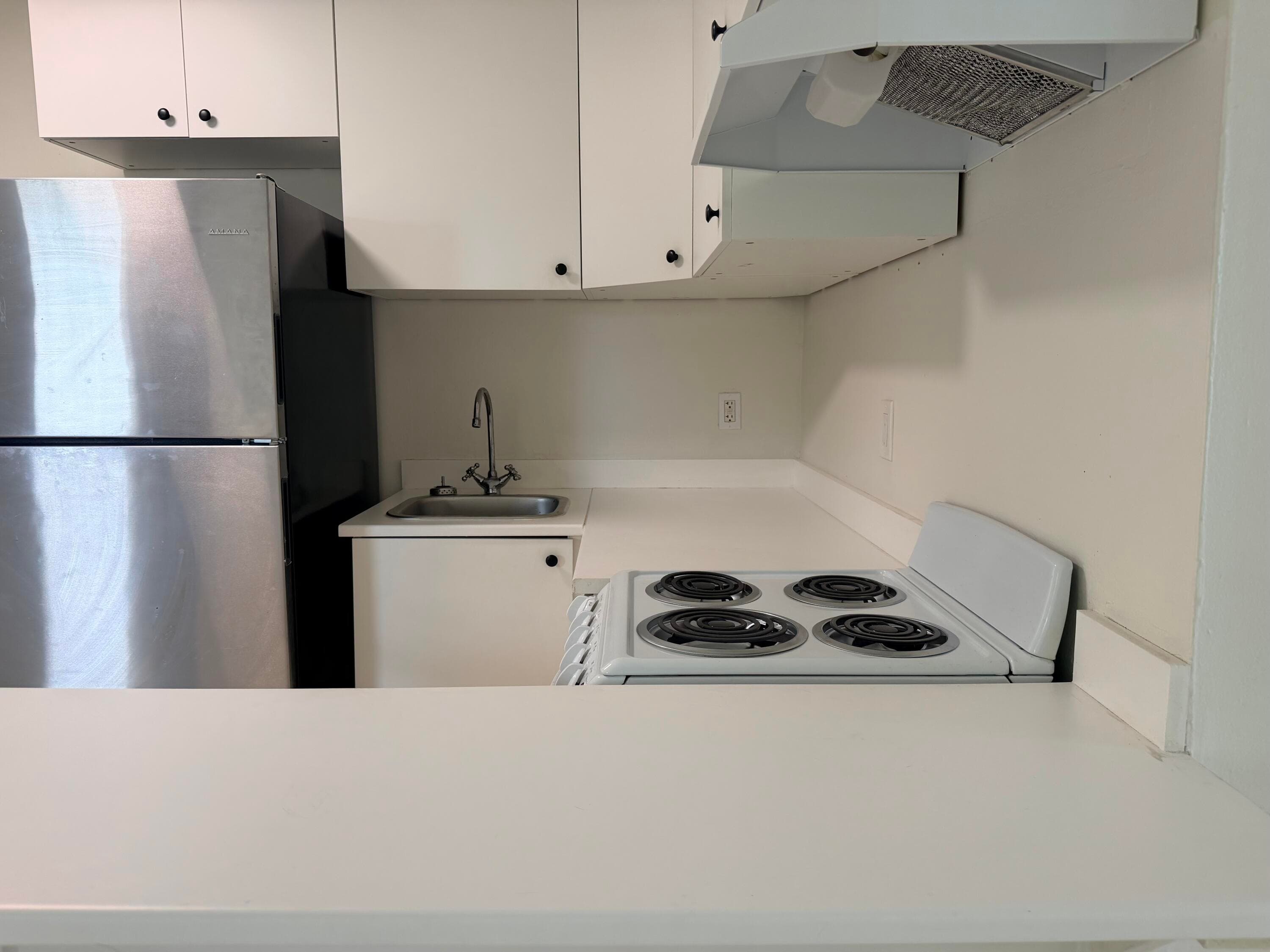 5174 NE 6th Avenue 526, Oakland Park, FL 33334 — photo 17 of 21