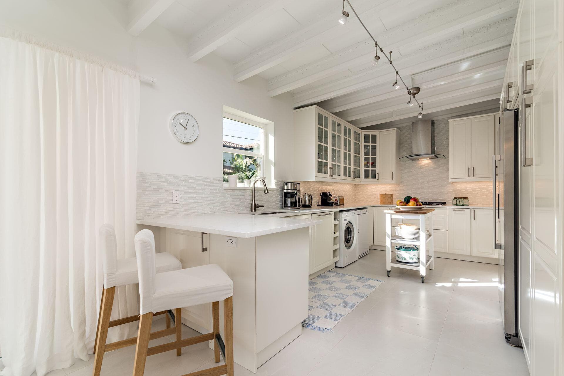 224 Churchill Road, West Palm Beach, FL 33405 — photo 10 of 33