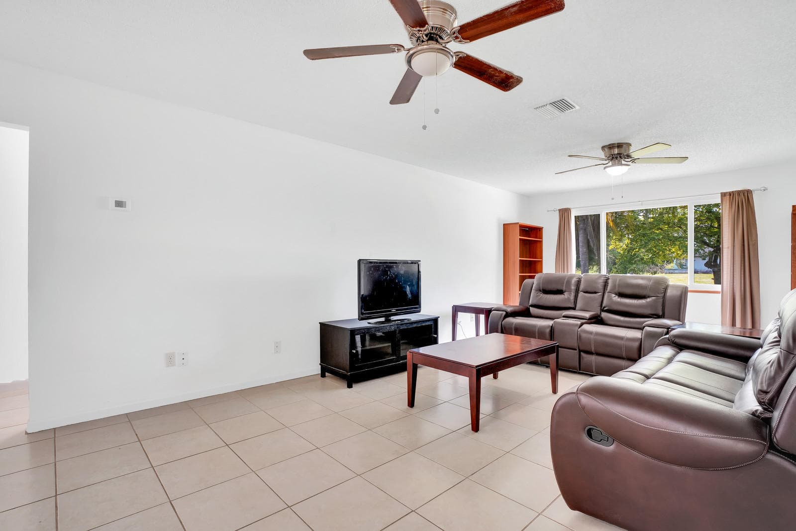 16245 E Burns Drive, Loxahatchee, FL 33470 — photo 12 of 20
