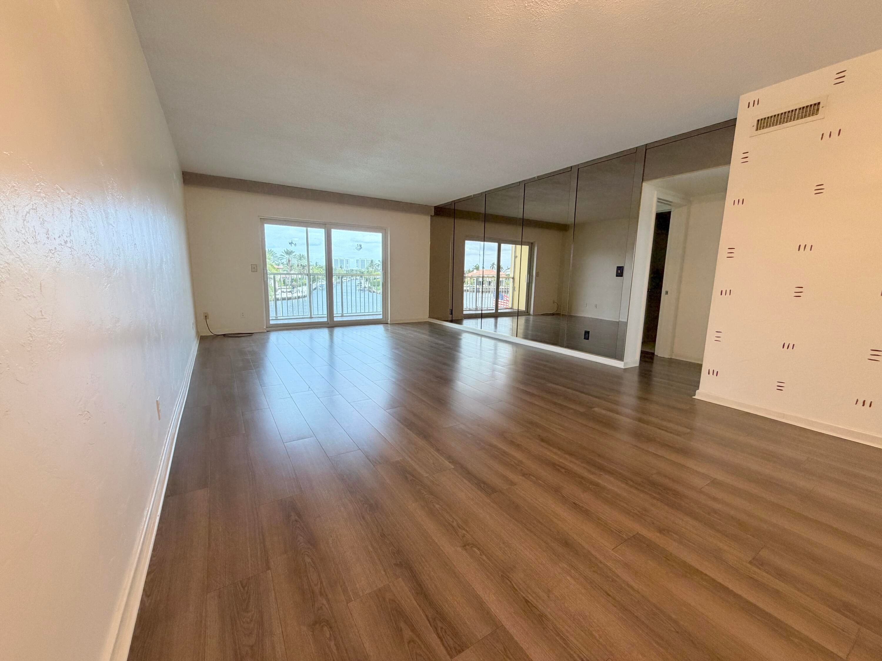 230 N Federal Highway 305, Deerfield Beach, FL 33441 — photo 8 of 14