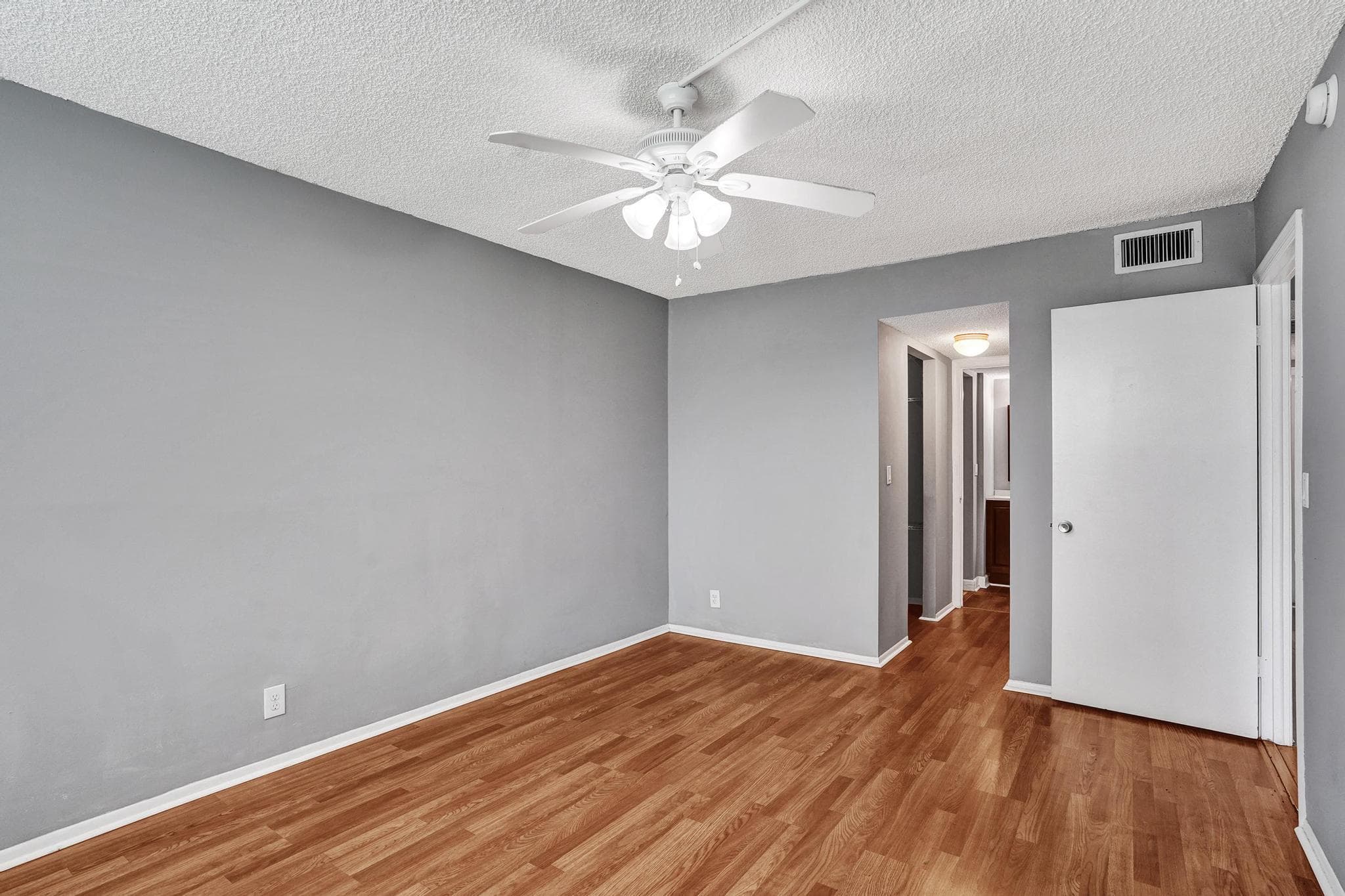 9460 Poinciana Place 101, Davie, FL 33324 — photo 13 of 47