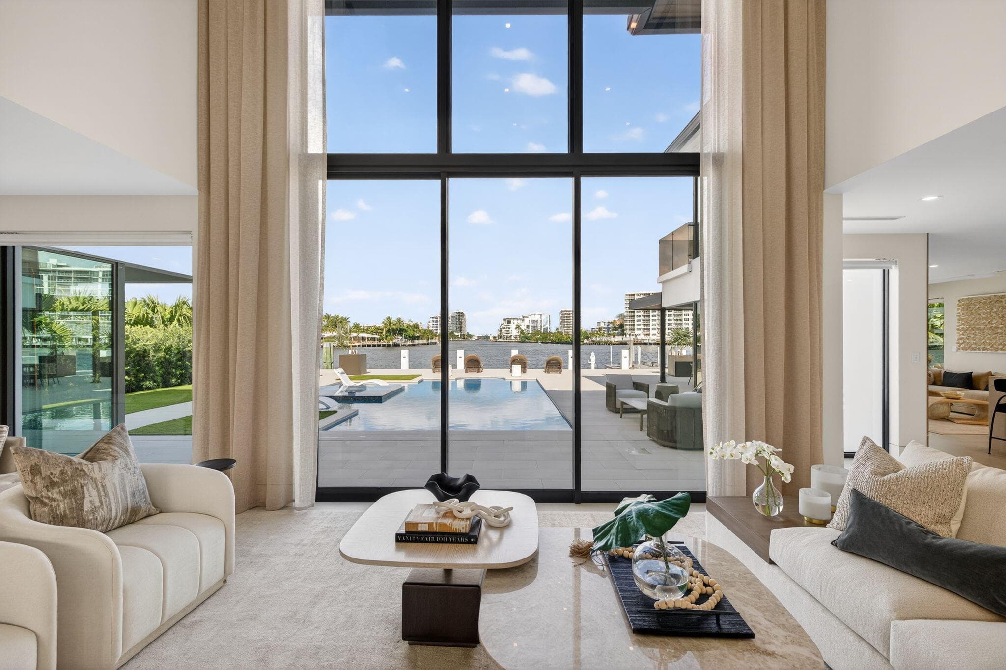 2533 Aqua Vista Boulevard, Fort Lauderdale, FL 33301 — photo 5 of 87