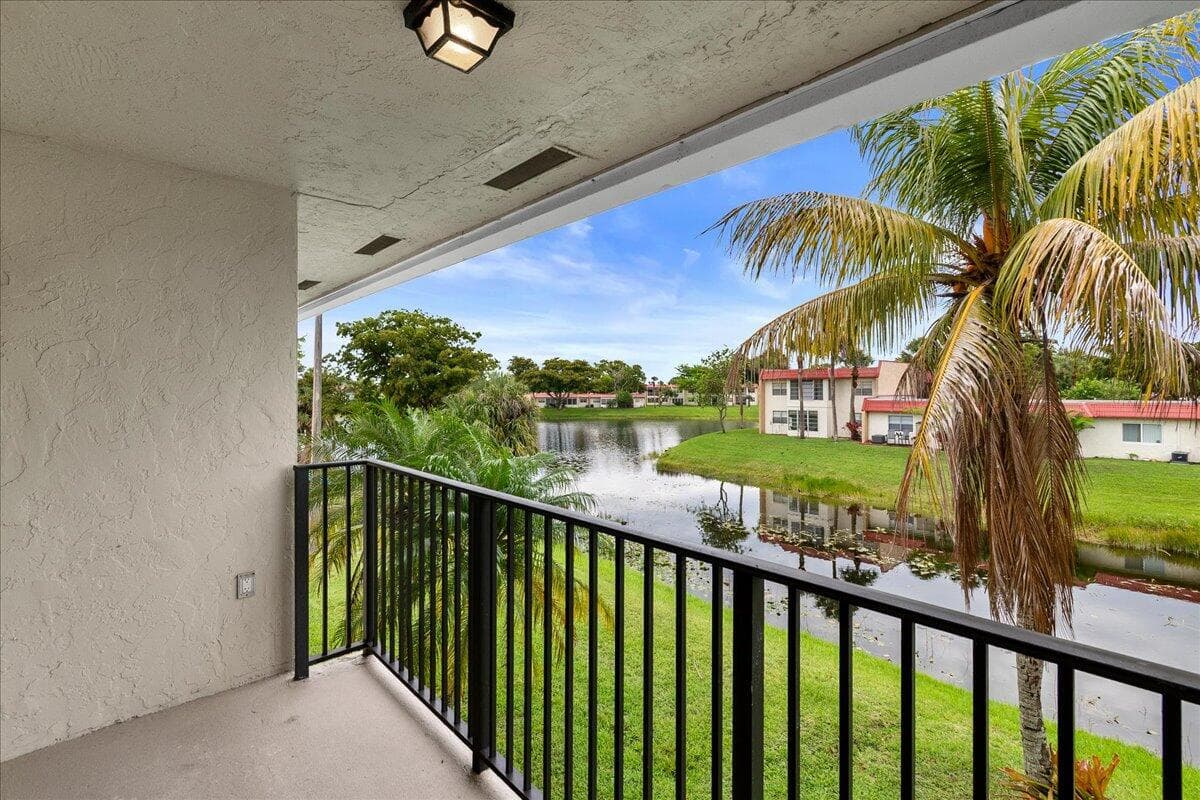 1524 Lake Crystal Drive F, Royal Palm Beach, FL 33411 — photo 9 of 20