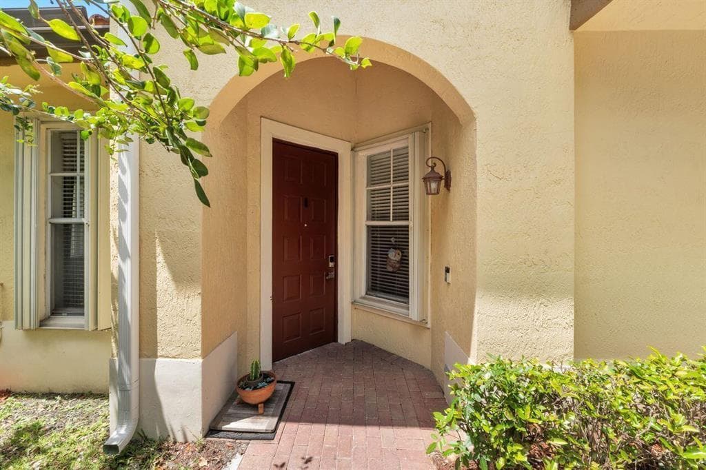 5812 NW 119th Terrace, Coral Springs, FL 33076 — photo 4 of 44