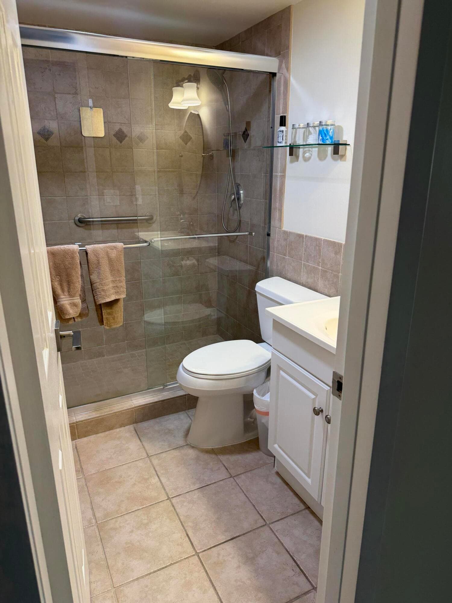 3037 Cornwall B, FL 33434 — photo 10 of 19