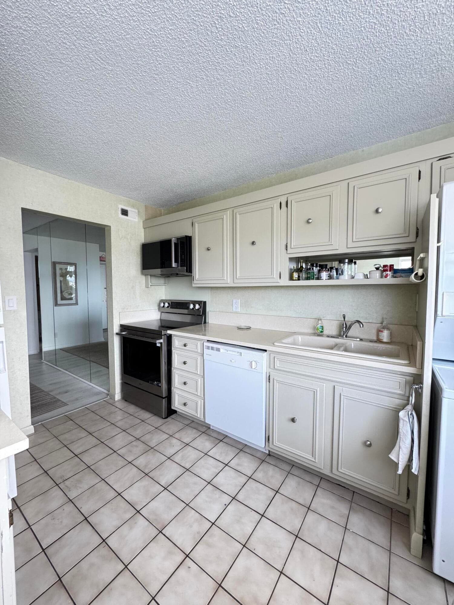 5200 N Ocean Boulevard 506, Lauderdale-By-The-Sea, FL 33308 — photo 14 of 52
