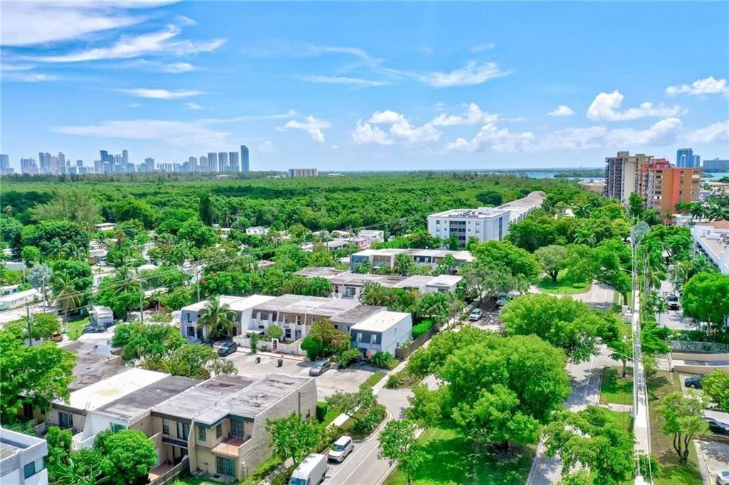 2350 NE 135th Street 1212, North Miami, FL 33181 — photo 26 of 30