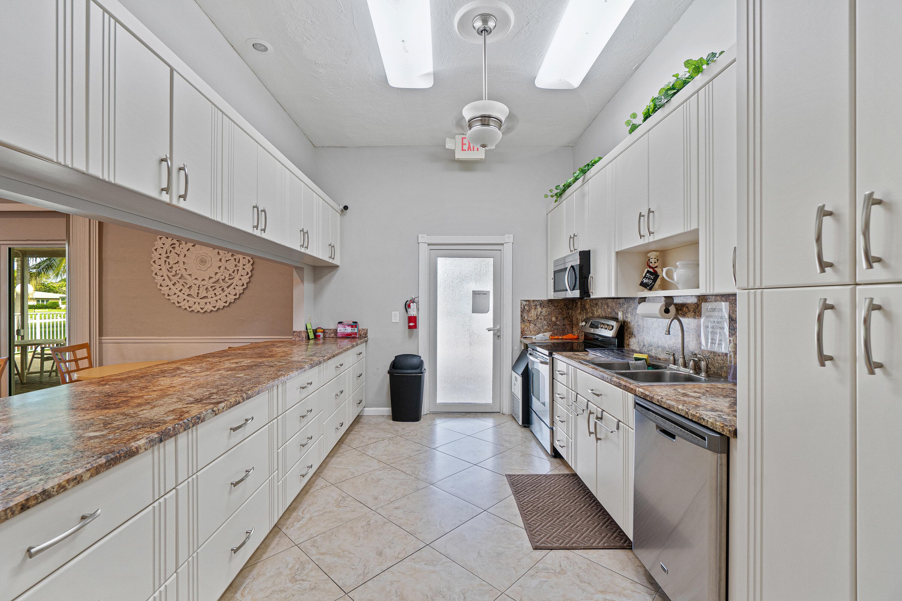 180 High Point B, Boynton Beach, FL 33435 — photo 27 of 29