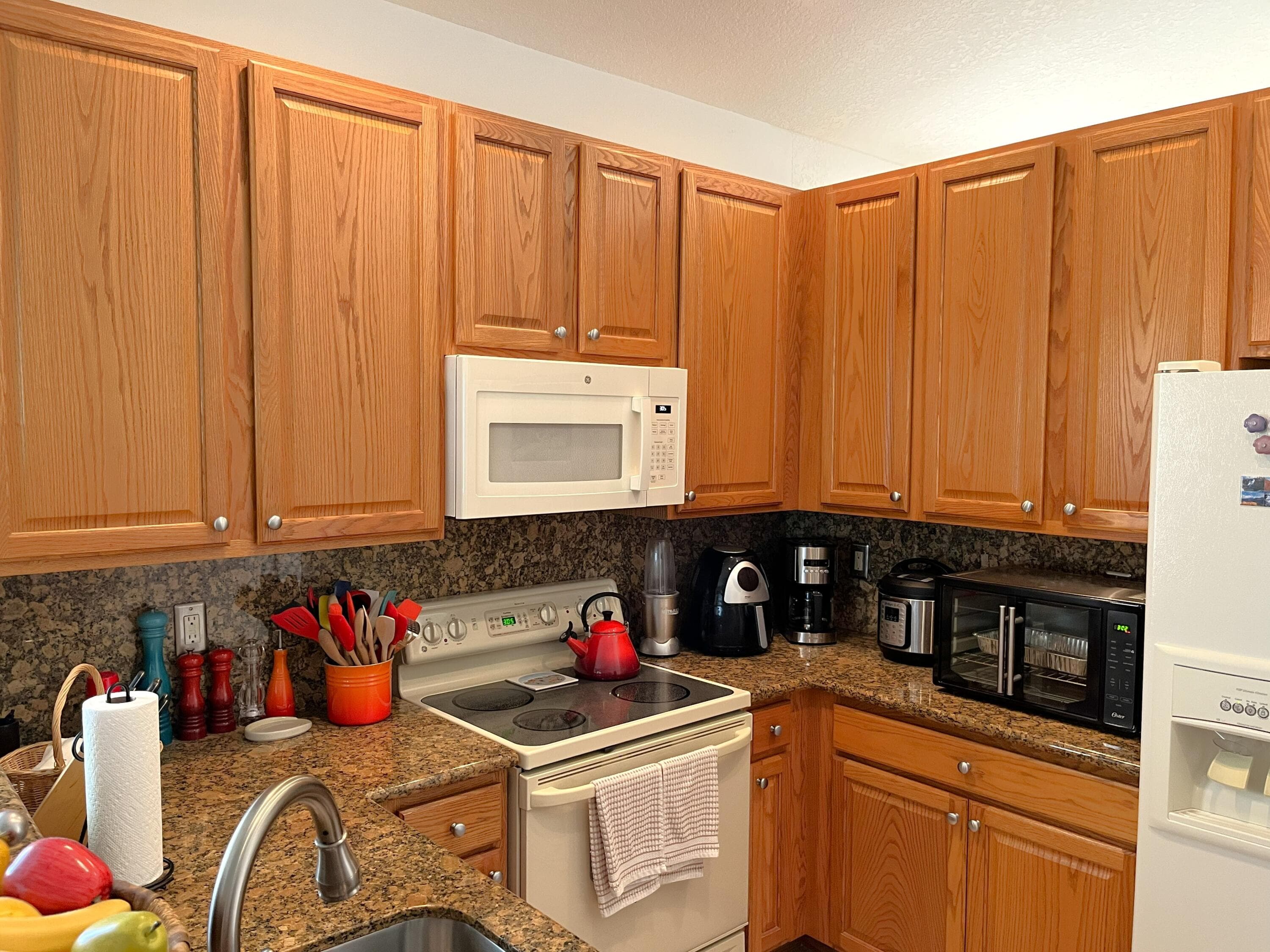12657 NW 6th Street, Coral Springs, FL 33071 — photo 8 of 33