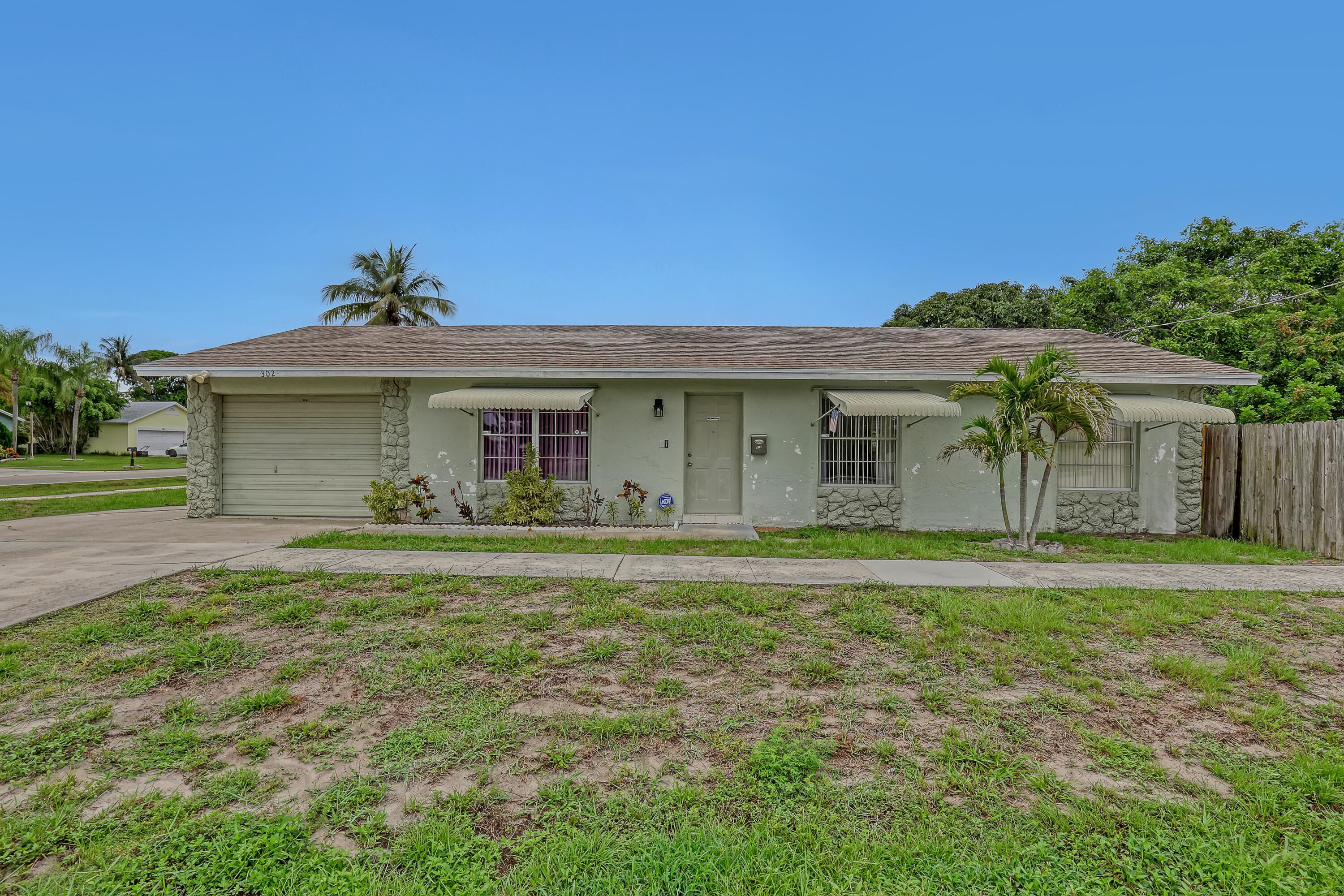 302 SW 8th Street, Boynton Beach, FL 33426 — photo