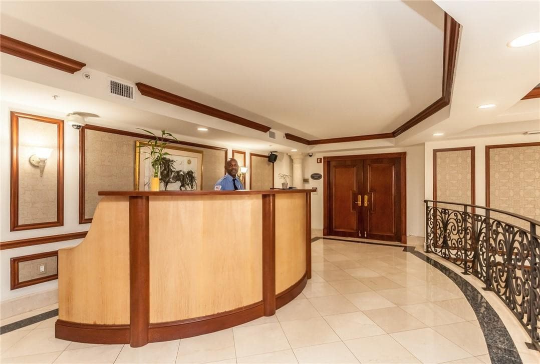 16900 N Bay Road 1-601, Sunny Isles Beach, FL 33160 — photo 13 of 27