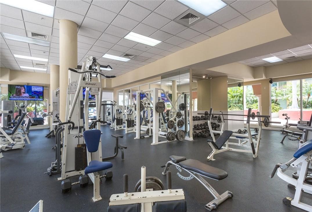 16900 N Bay Road 1-601, Sunny Isles Beach, FL 33160 — photo 18 of 27