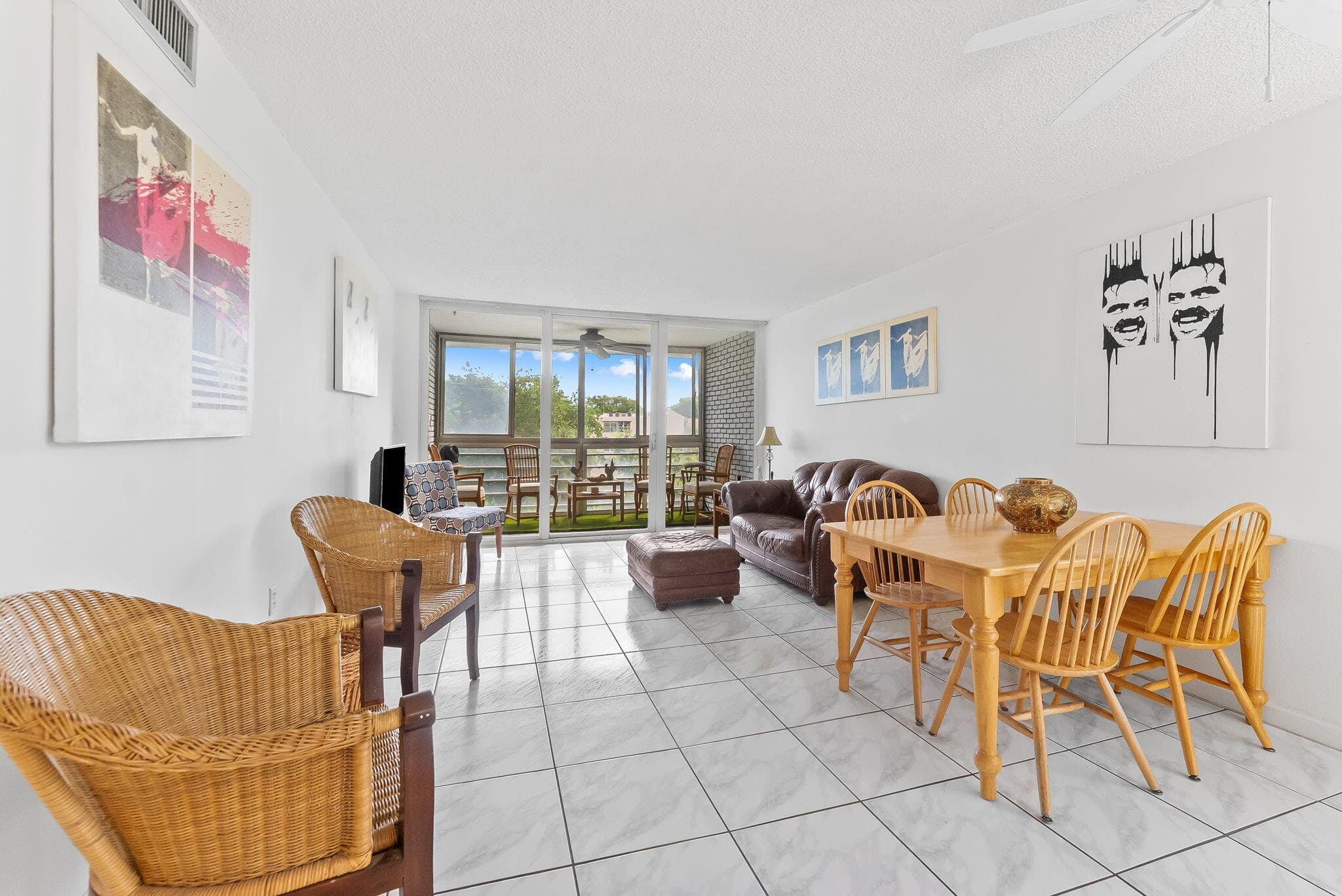 9451 Evergreen Place 404, Davie, FL 33324 — photo 4 of 15
