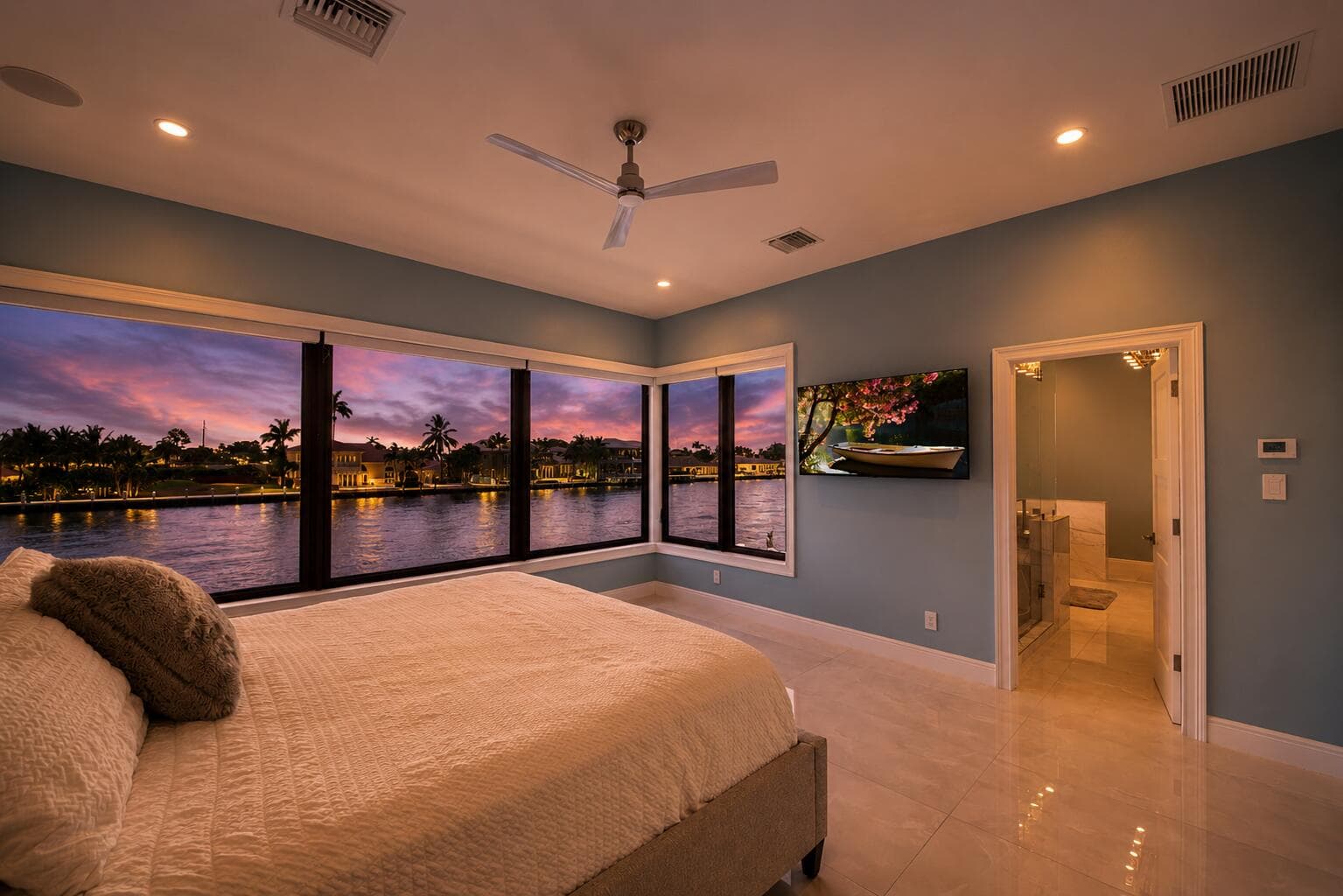 4555 W Tradewinds Avenue, Lauderdale-By-The-Sea, FL 33308 — photo 27 of 79