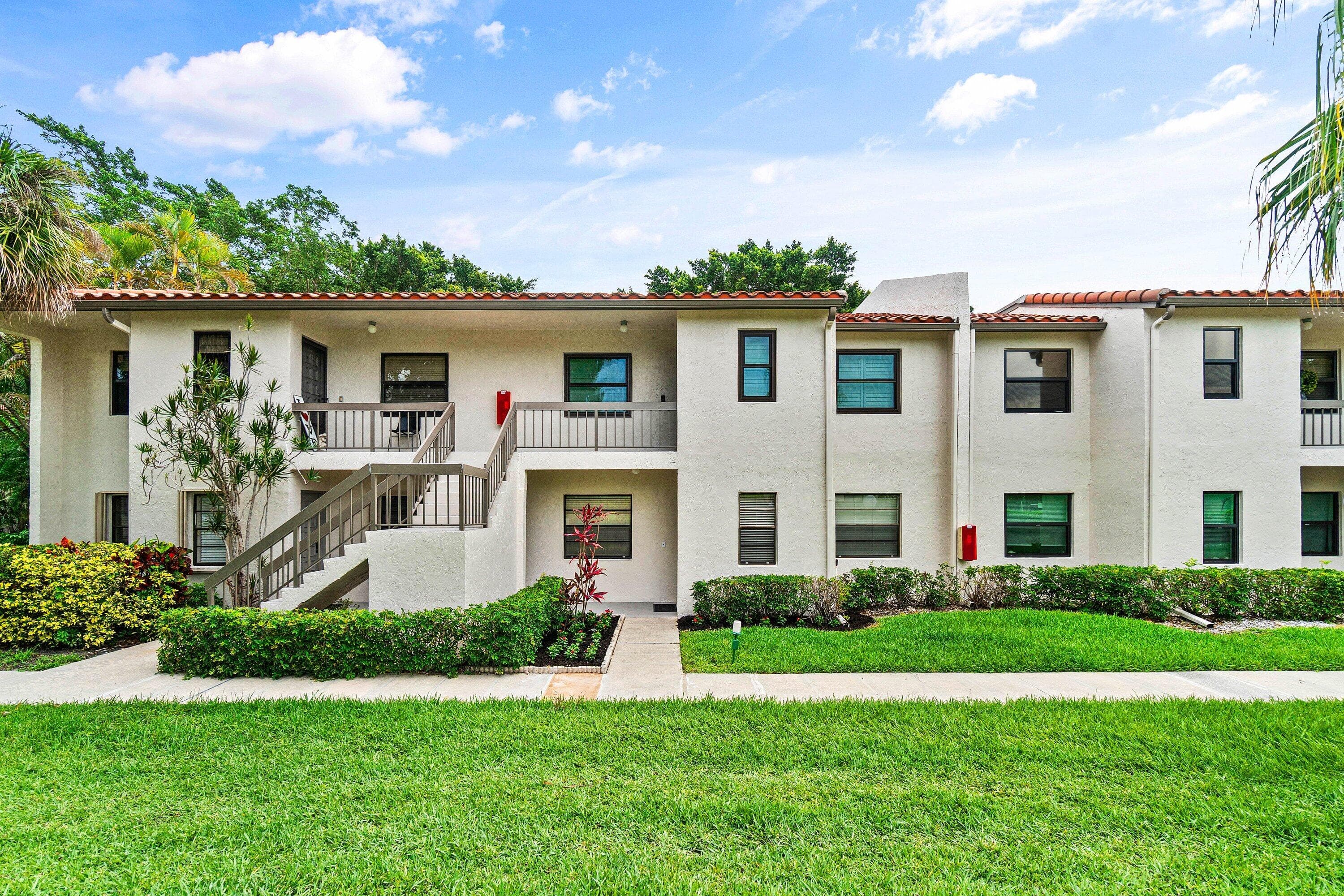 21506 Juego Circle 28e, Boca Raton, FL 33433 — photo 5 of 34