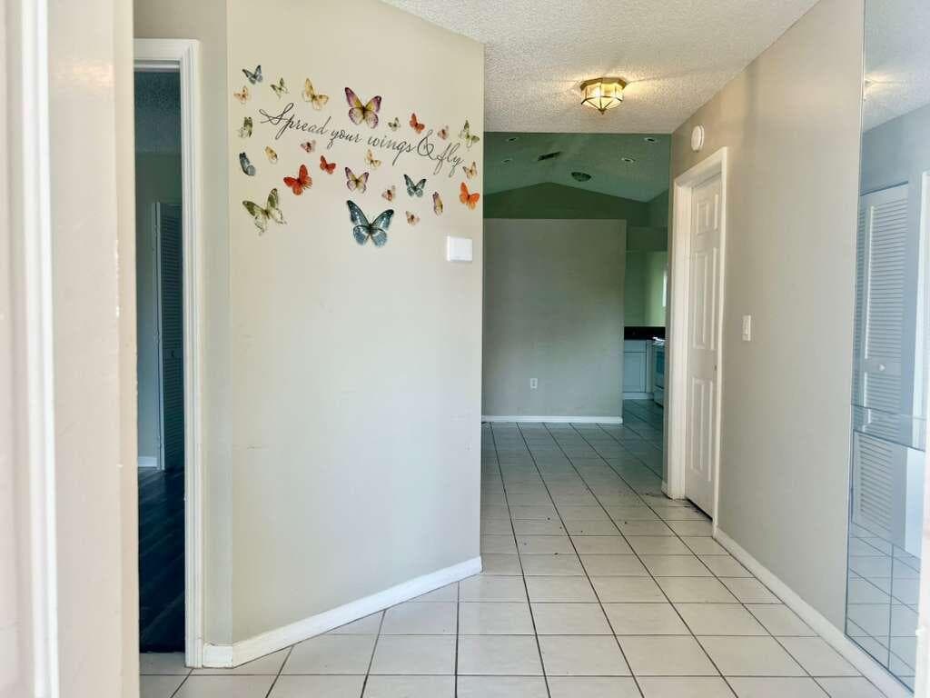 2585 NW 79th Avenue, Margate, FL 33063 — photo 3 of 31
