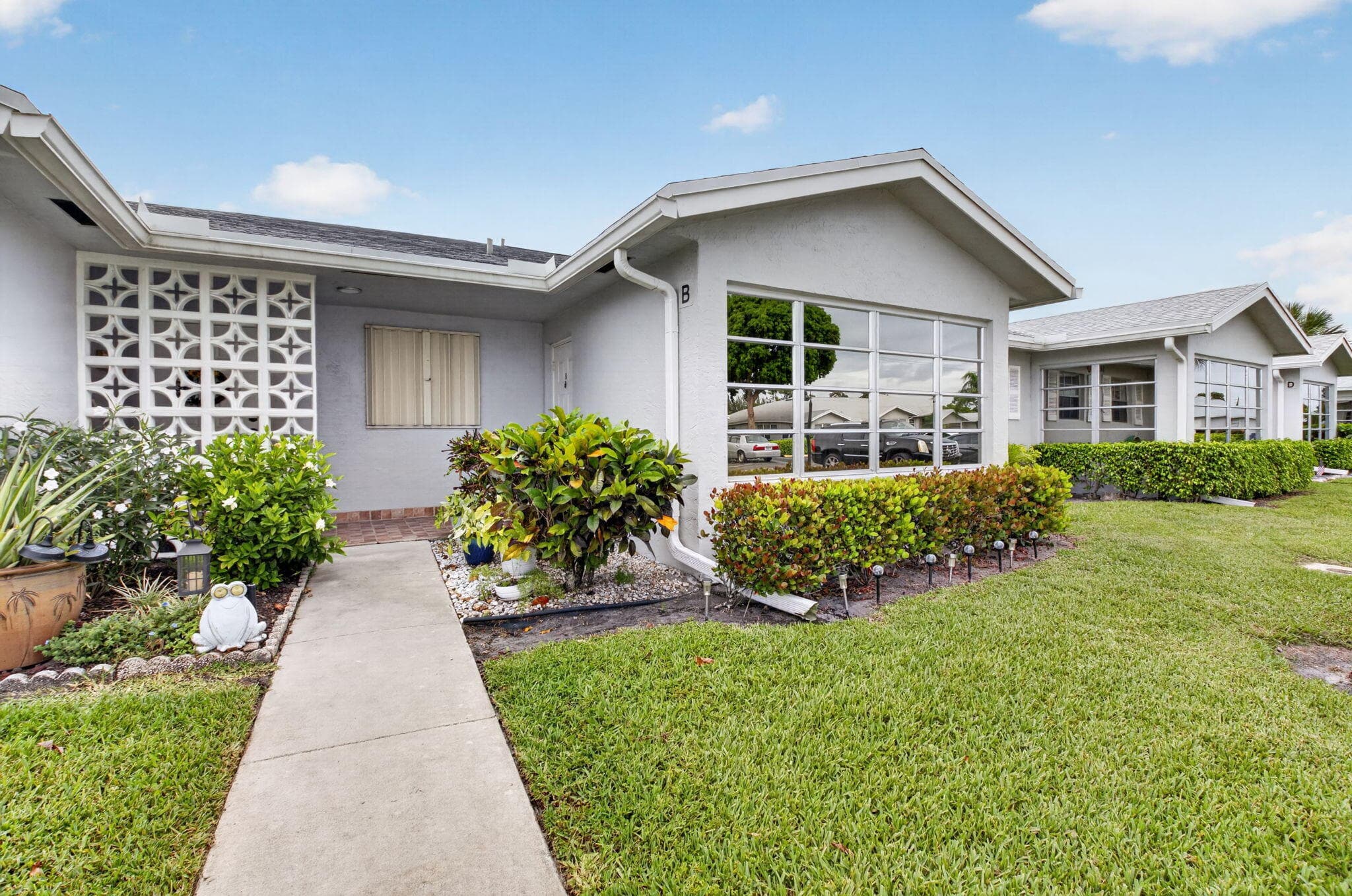 14579 Canalview Drive B, Delray Beach, FL 33484 — photo 3 of 35