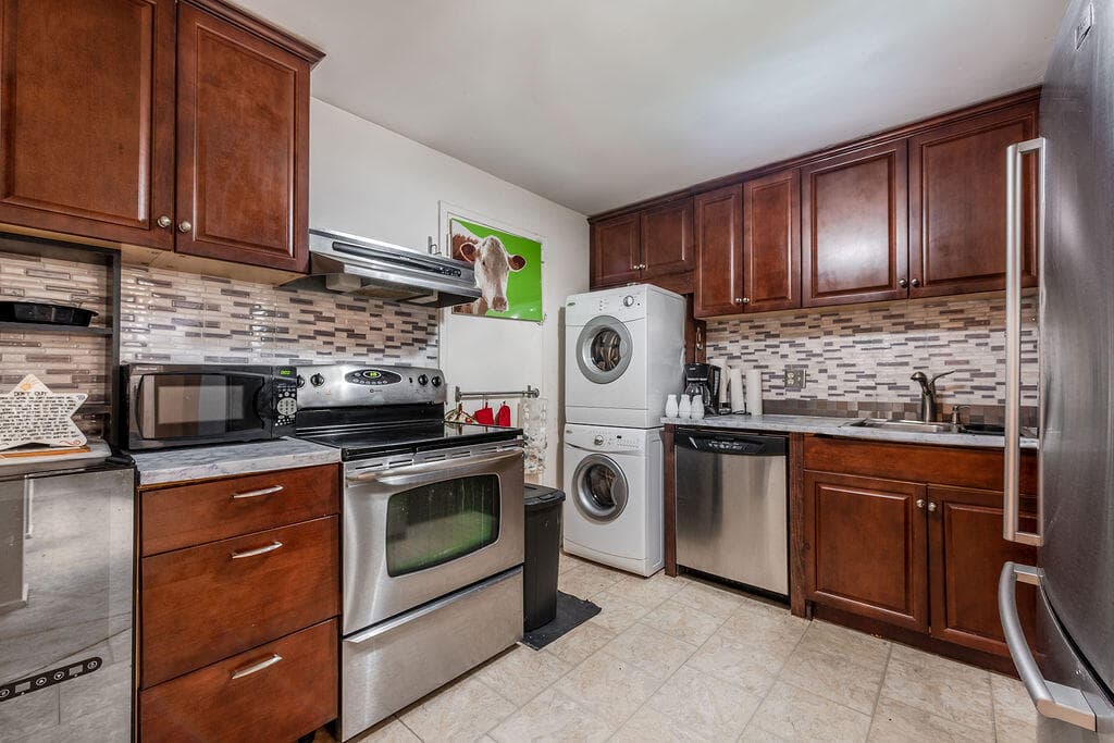 3680 Inverrary Drive 1v, Lauderhill, FL 33319 — photo 18 of 35