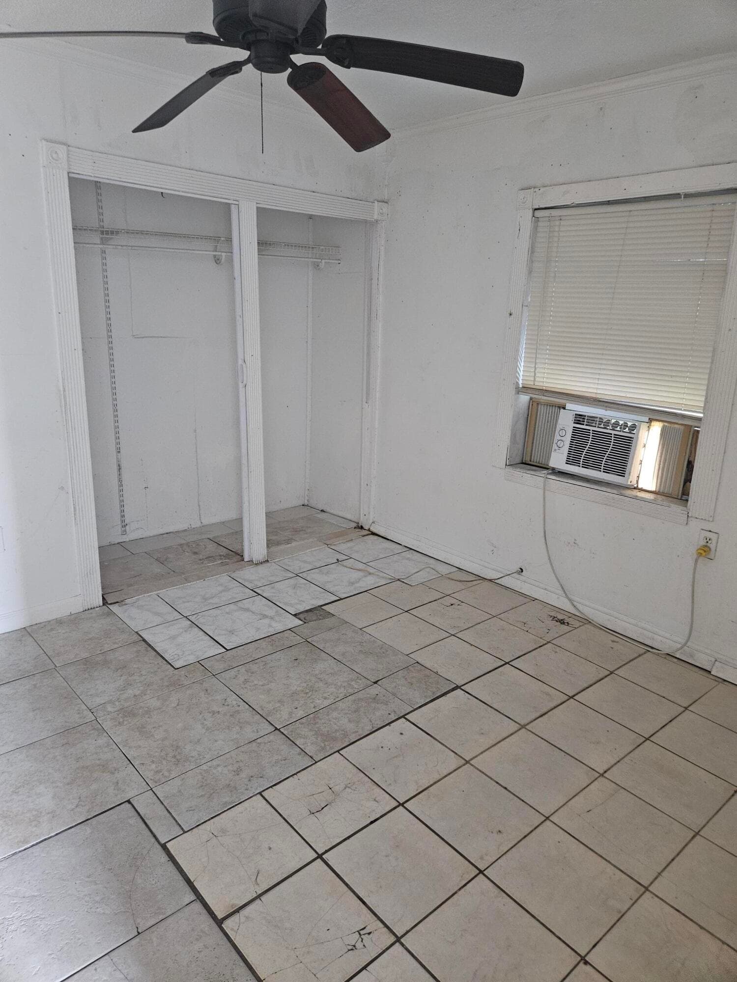516 N 21st Street, Fort Pierce, FL 34950 — photo 8 of 10