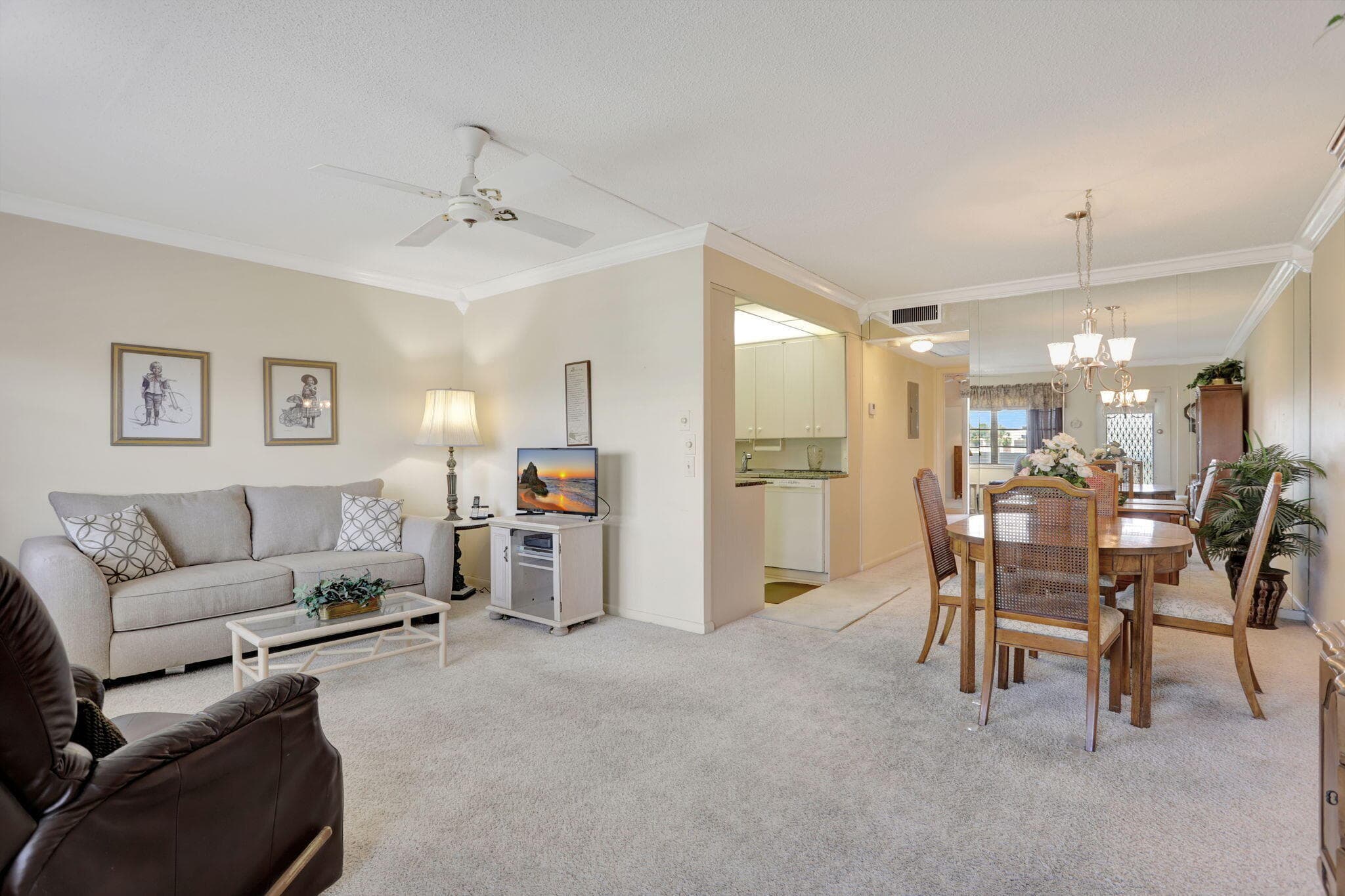 432 Grantham B, Deerfield Beach, FL 33442 — photo 4 of 84