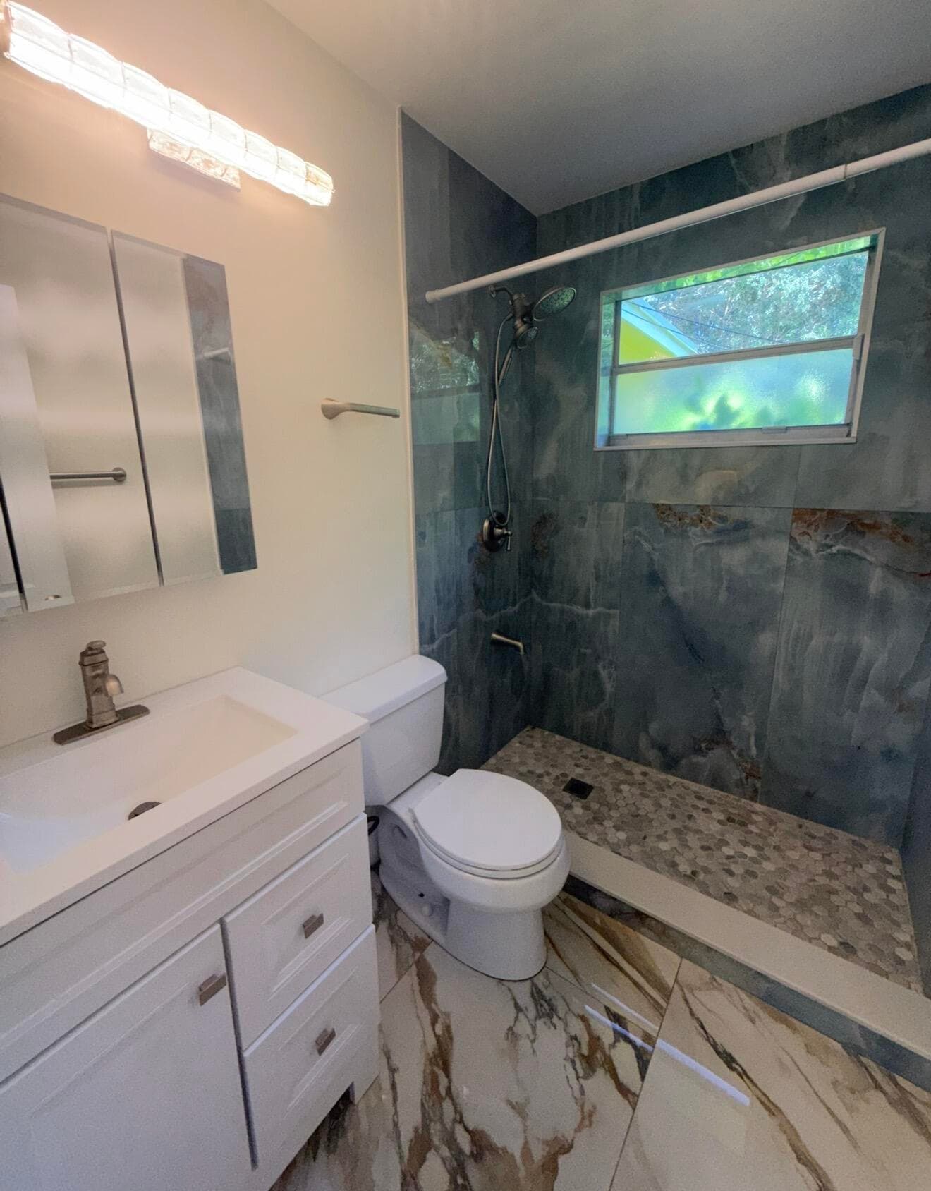 2122 NE 1st Street, Boynton Beach, FL 33435 — photo 8 of 15