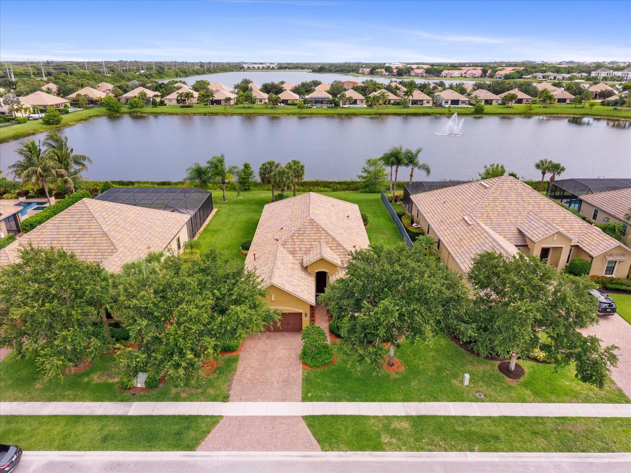 4452 Siena Circle, Wellington, FL 33414 — photo 2 of 55