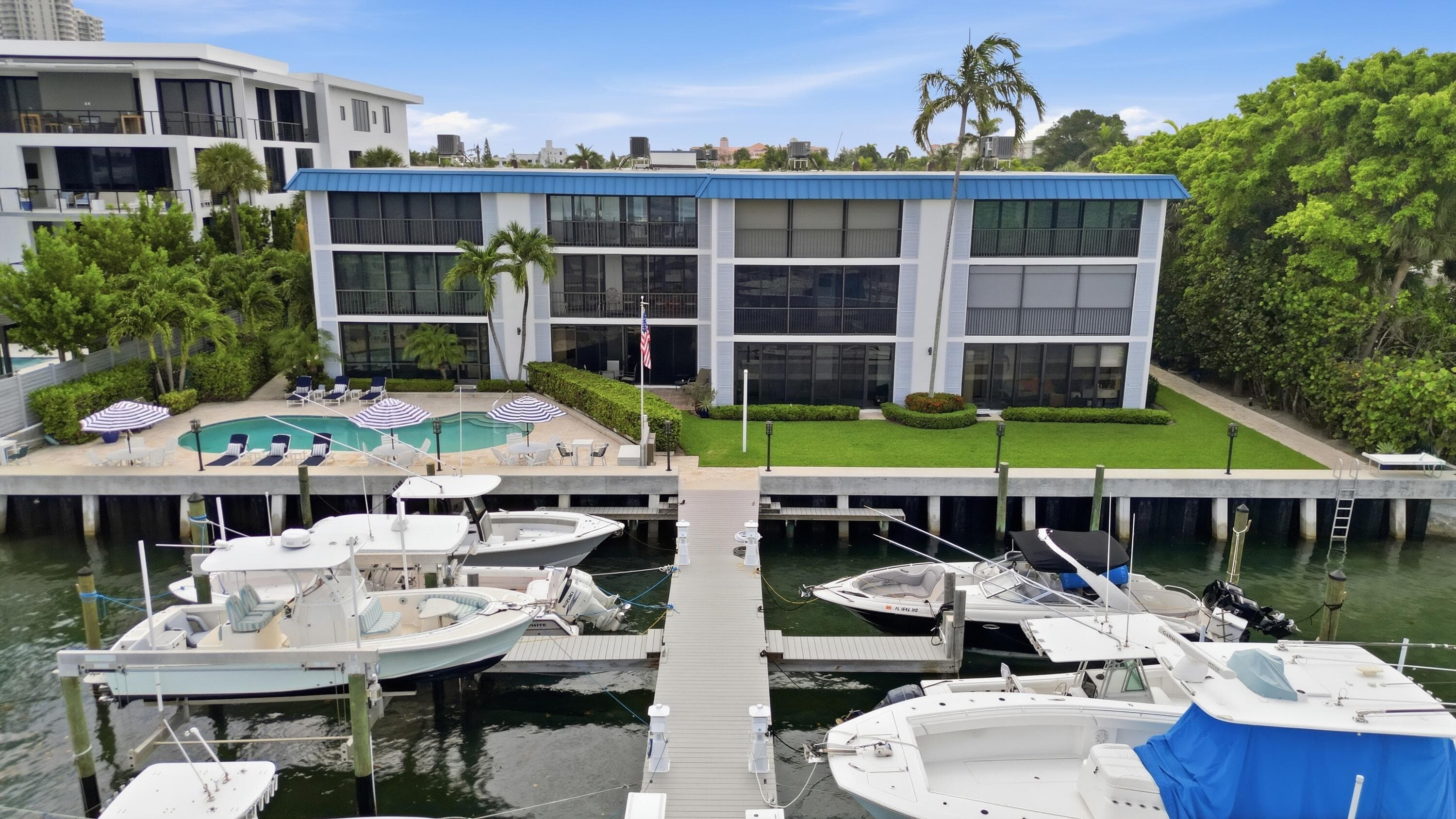 220 Lake Drive 206, Palm Beach Shores, FL 33404 — photo 25 of 48