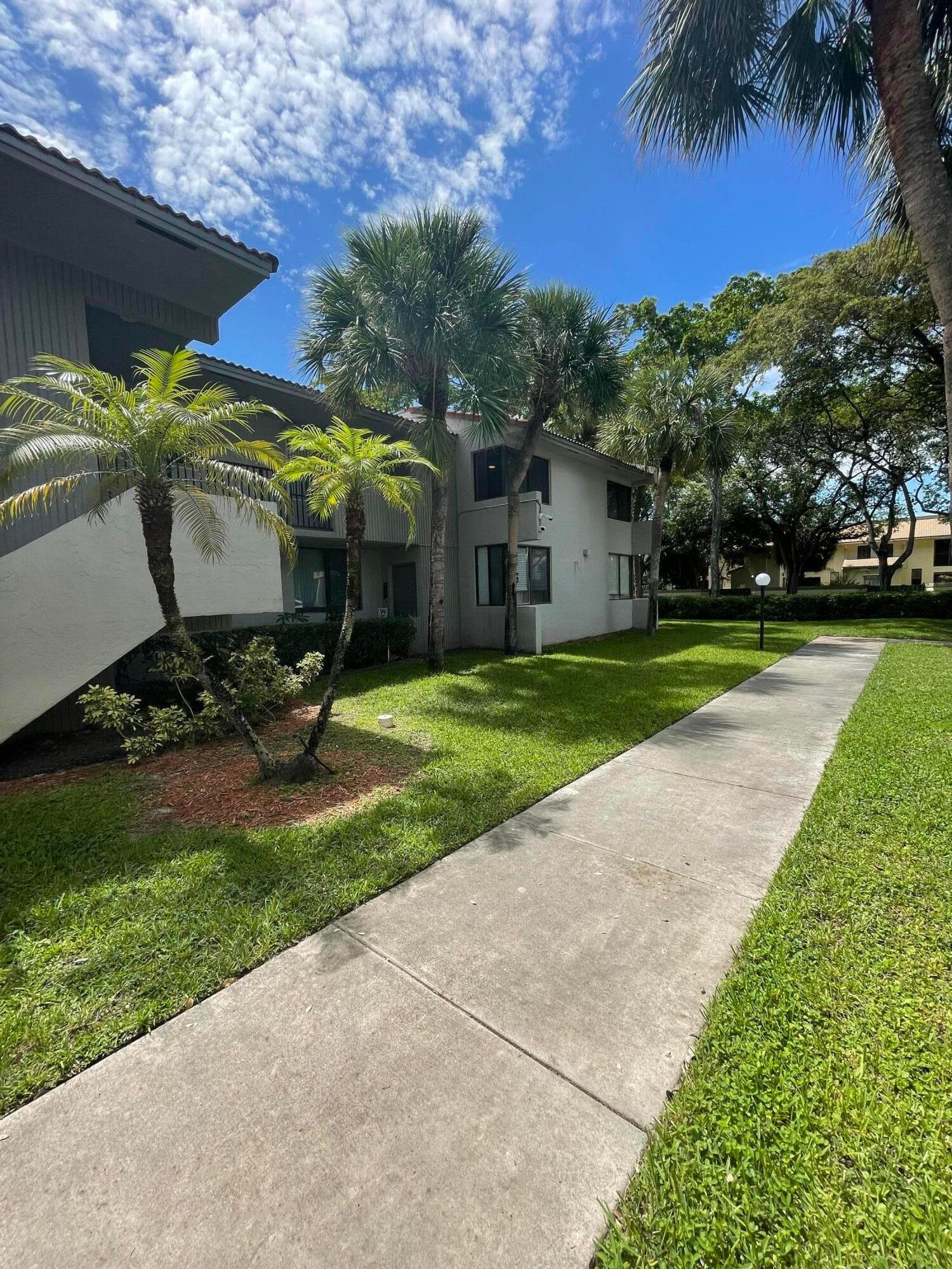 9537 SW 1st Court, Coral Springs, FL 33071 — photo