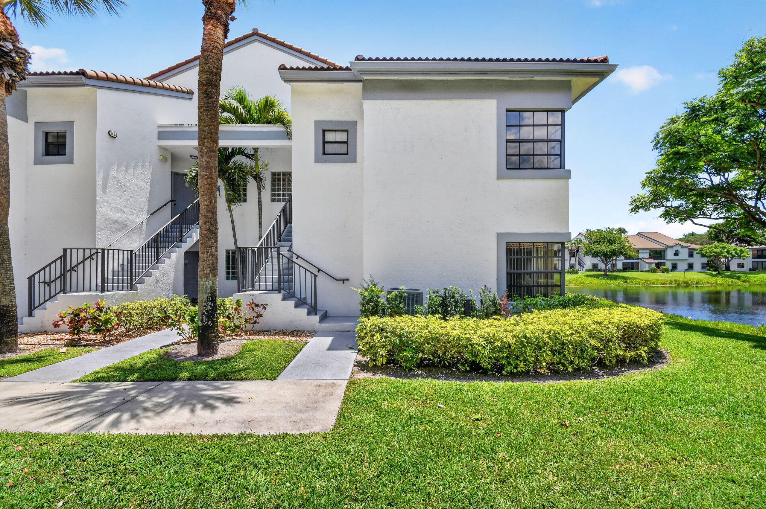 5394 Firenze Drive, Boynton Beach, FL 33437 — photo 3 of 82