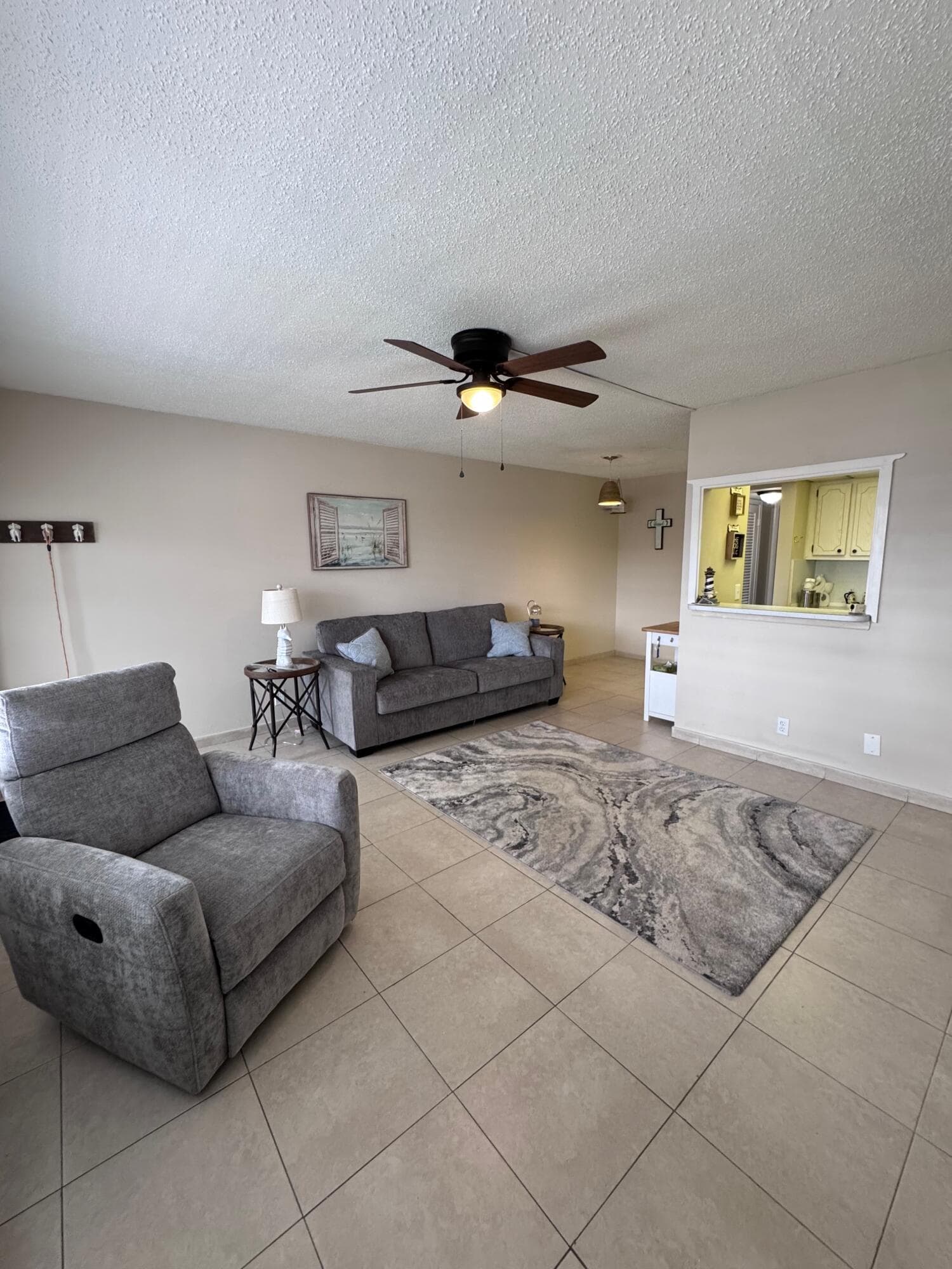 16 Sussex A 16, West Palm Beach, FL 33417 — photo 1 of 6