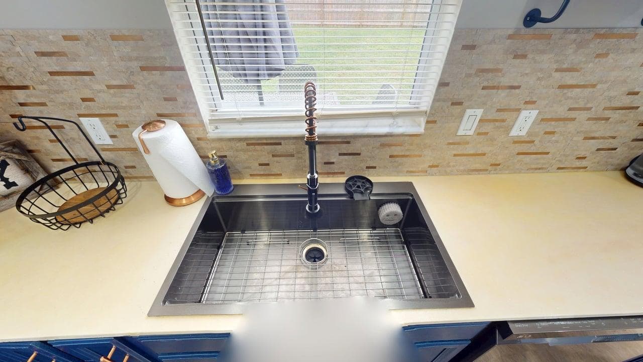 201 NE Faring Avenue, Port St. Lucie, FL 34983 — photo 12 of 37