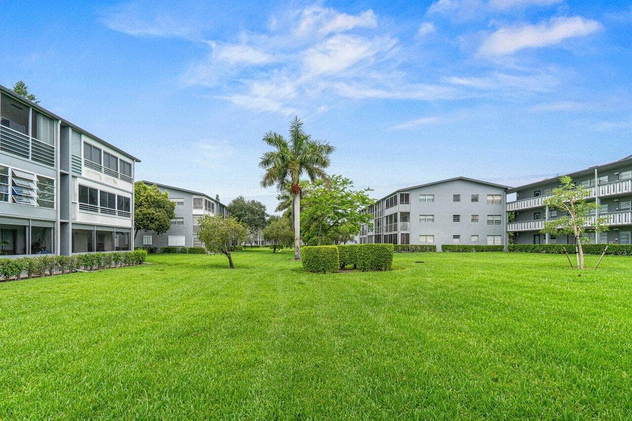 175 Suffolk E, Boca Raton, FL 33434 — photo 23 of 23